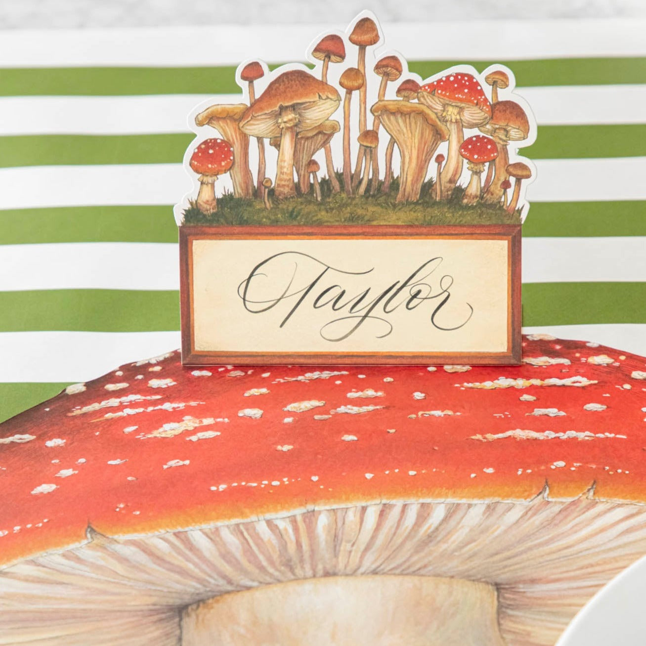 Eco-Friendly Die-Cut Mushroom Placemat for Dining Table - Perfect for Kitchen, Party, and Home Decor