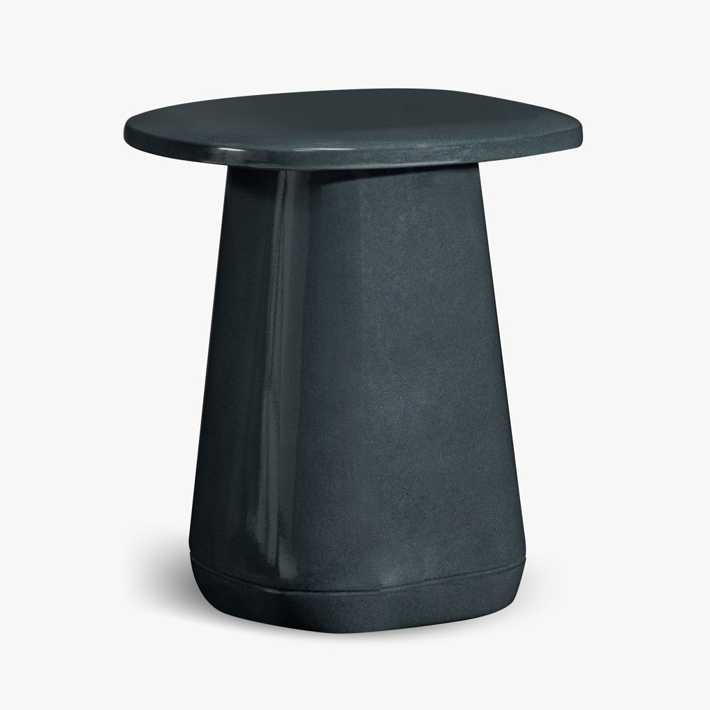 Modern Garner Side Table in Teal - Small Accent Table for Living Room, Bedroom, or Office - Perfect for Coffee, Books, and Decor
