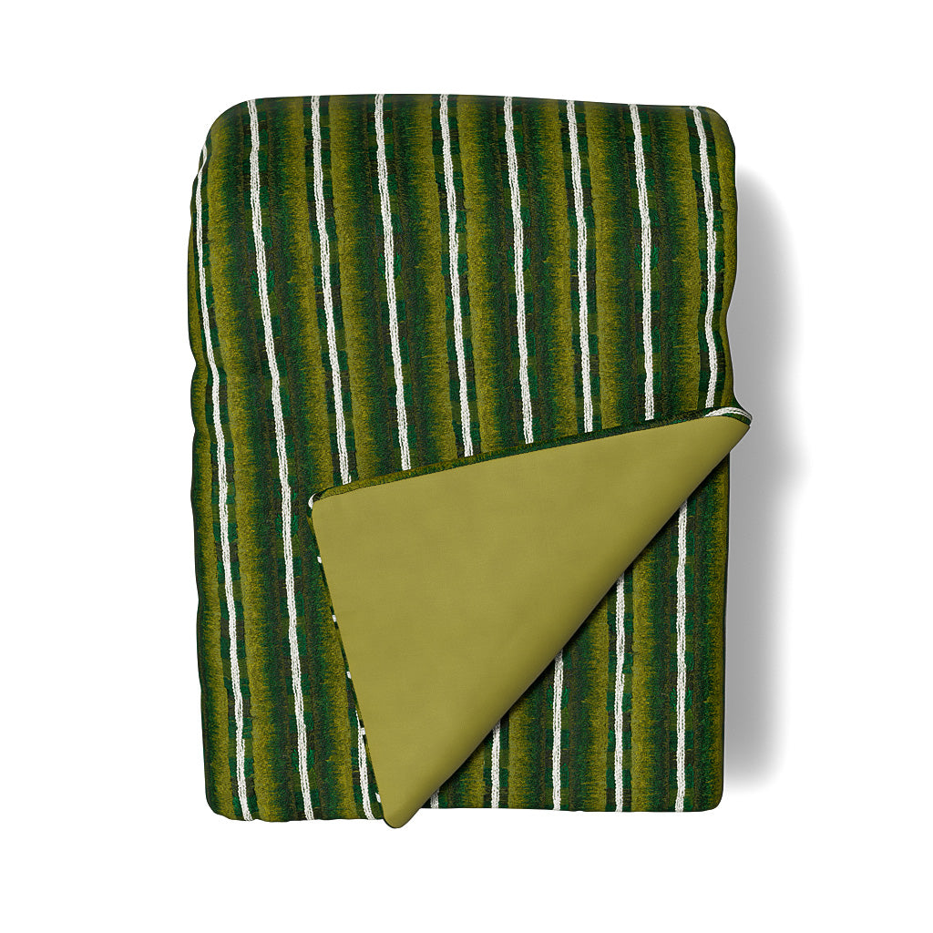 Pluma Throw Blanket - Soft & Cozy Lightweight Throw for Couch, Bed, Sofa - Perfect for Home, Office, and Travel