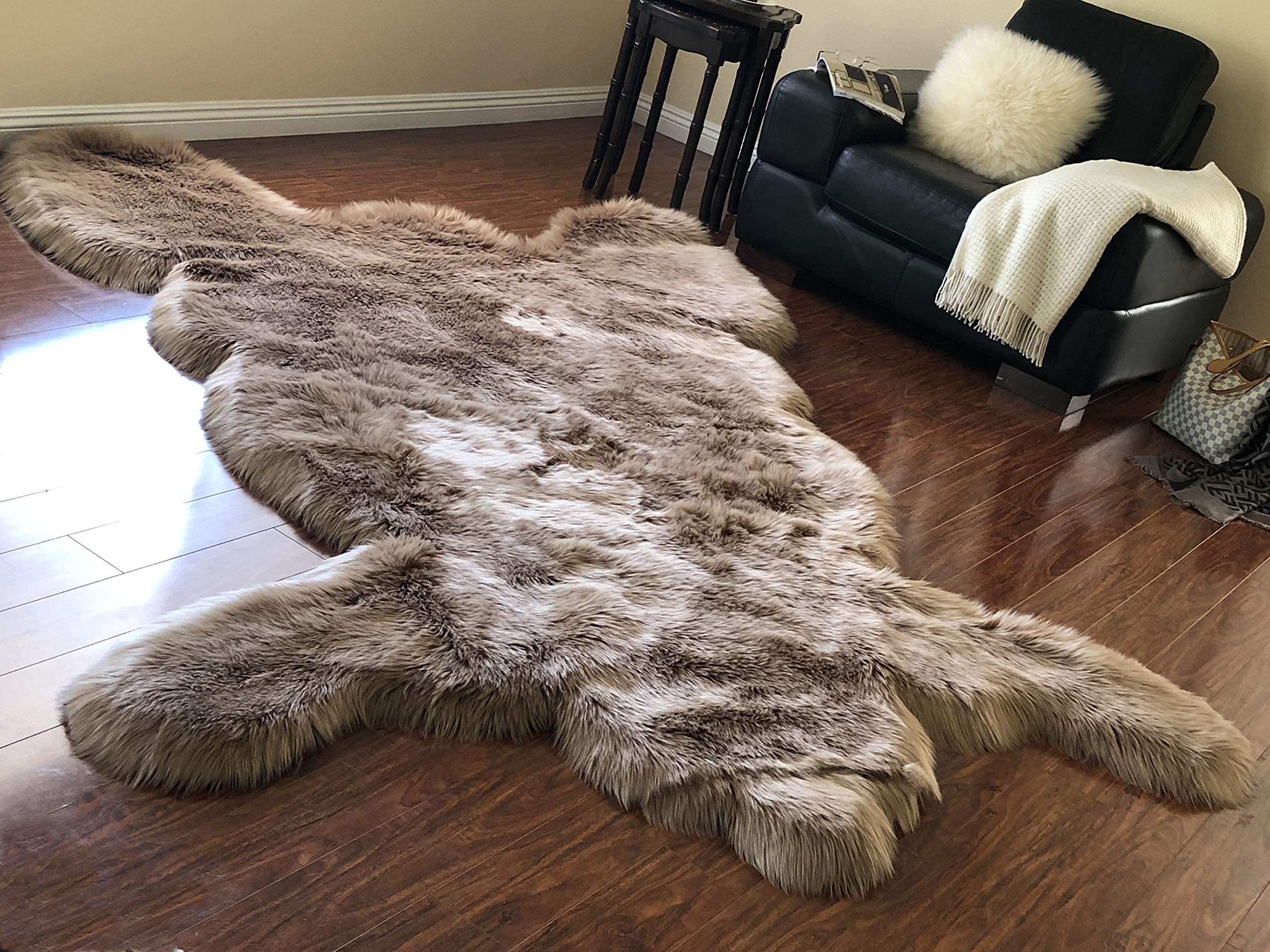 LAMBZY Super Soft Faux Bear Skin Silky Shag Area Rug - 5'x7' Camel Brown Plush Rug for Living Room, Bedroom & Nursery - Cozy & Luxurious Home Decor