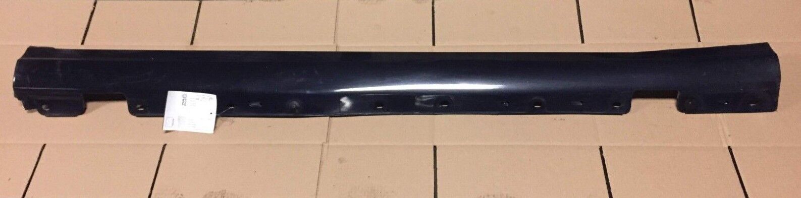 2004-2005 Mercedes Benz C240 Right Passenger Side Rocker Panel Skirt Molding OEM Replacement - Perfect for Car Restoration & Body Repair
