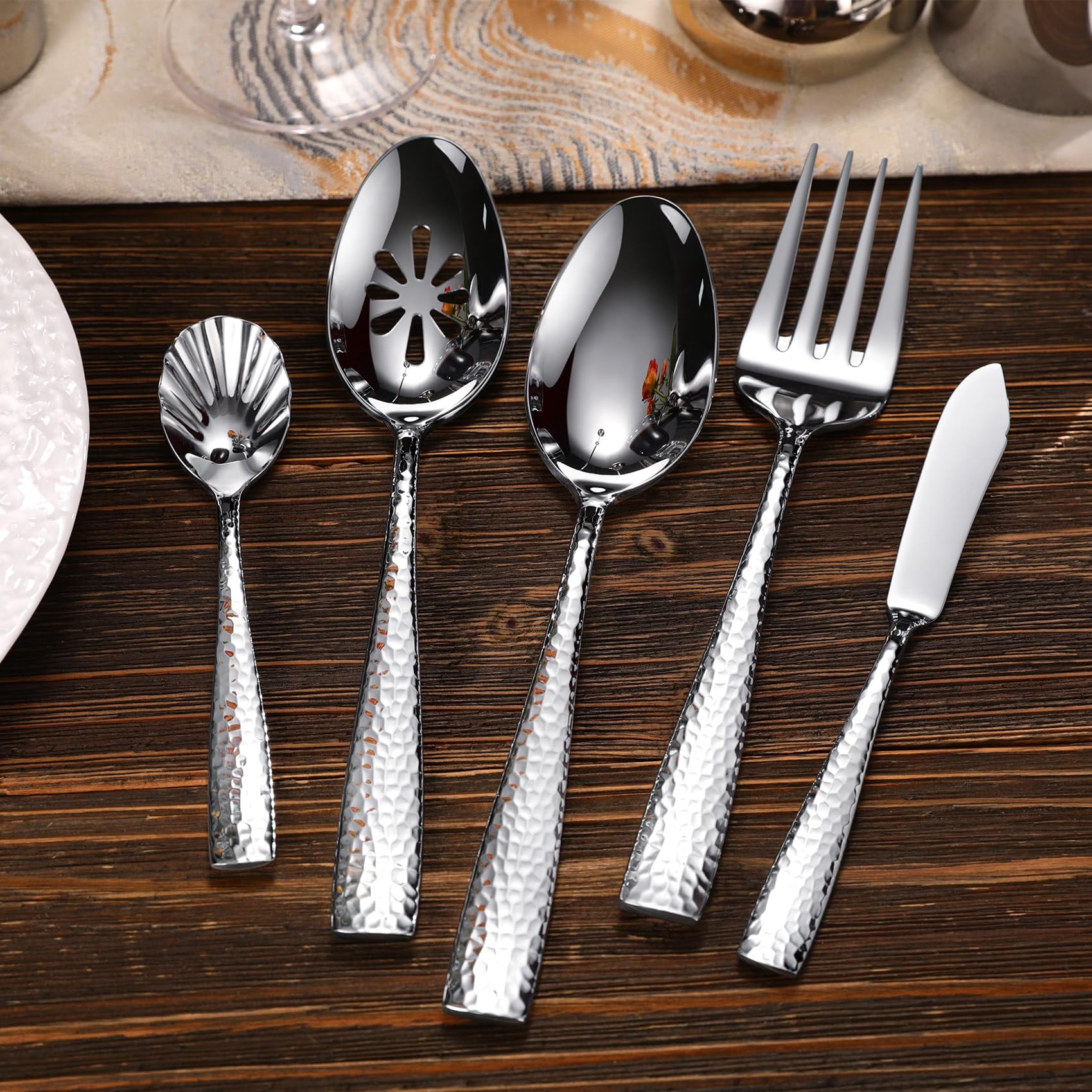 Premium KEAWELL 65-Piece Louis Hammered Silverware Set - 18/10 Stainless Steel Flatware with Squared Edge - Service for 12 - Dishwasher Safe - Elegant Dining Set for Restaurants, Weddings & Dinner Parties