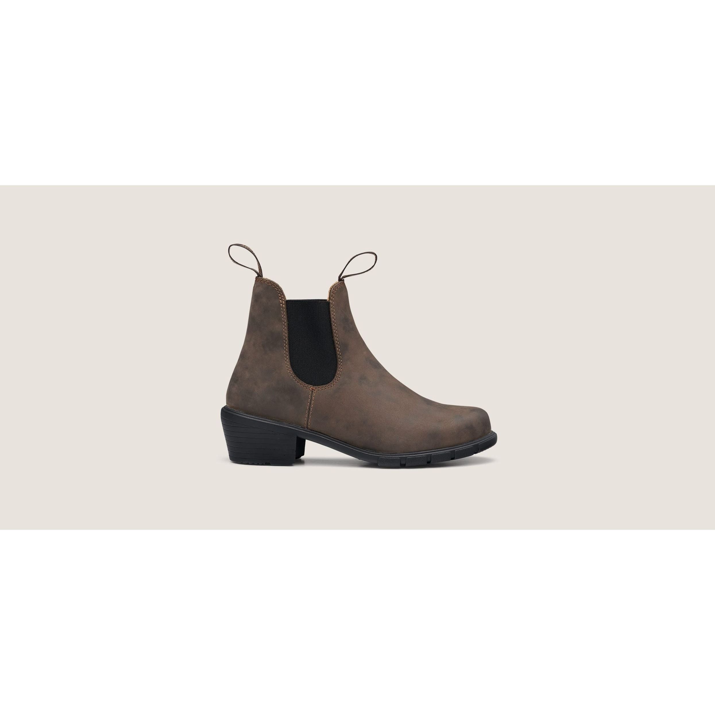 Blundstone Women's 1677 Chelsea Boots - Rustic Brown Leather Heeled Ankle Boots for Walking, Work & Casual Outfits