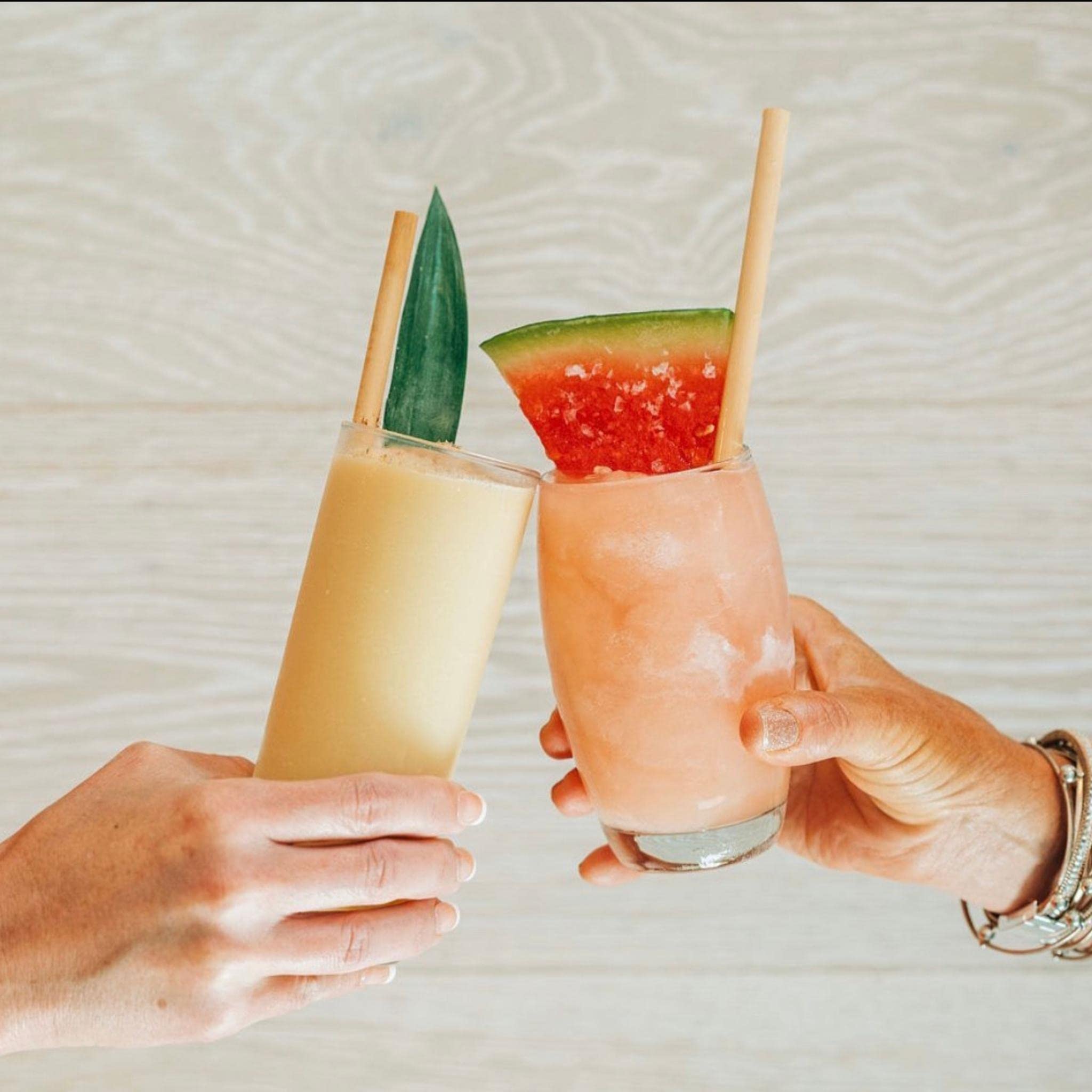 Eco-Friendly Reed Stem Straws - 3000 Count Tall Size (7-9mm Diameter) | 100% Natural Plant-Based Compostable Drinking Straws | Perfect for Smoothies, Milkshakes, Cocktails & Iced Beverages | Sustainable Alternative to Plastic & Bamboo Straws | Ideal for Restaurants, Cafes & Home Use
