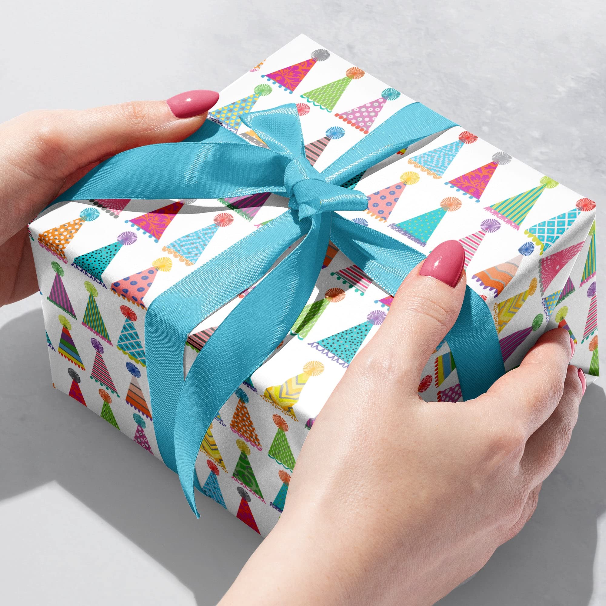 Jillson Roberts Bulk Gift Wrap - 417 Feet x 24 Inches (1/2 Ream) - Premium Everyday Gift Wrapping Paper & Party Supplies - Perfect for Birthdays, Holidays, Weddings & Corporate Events