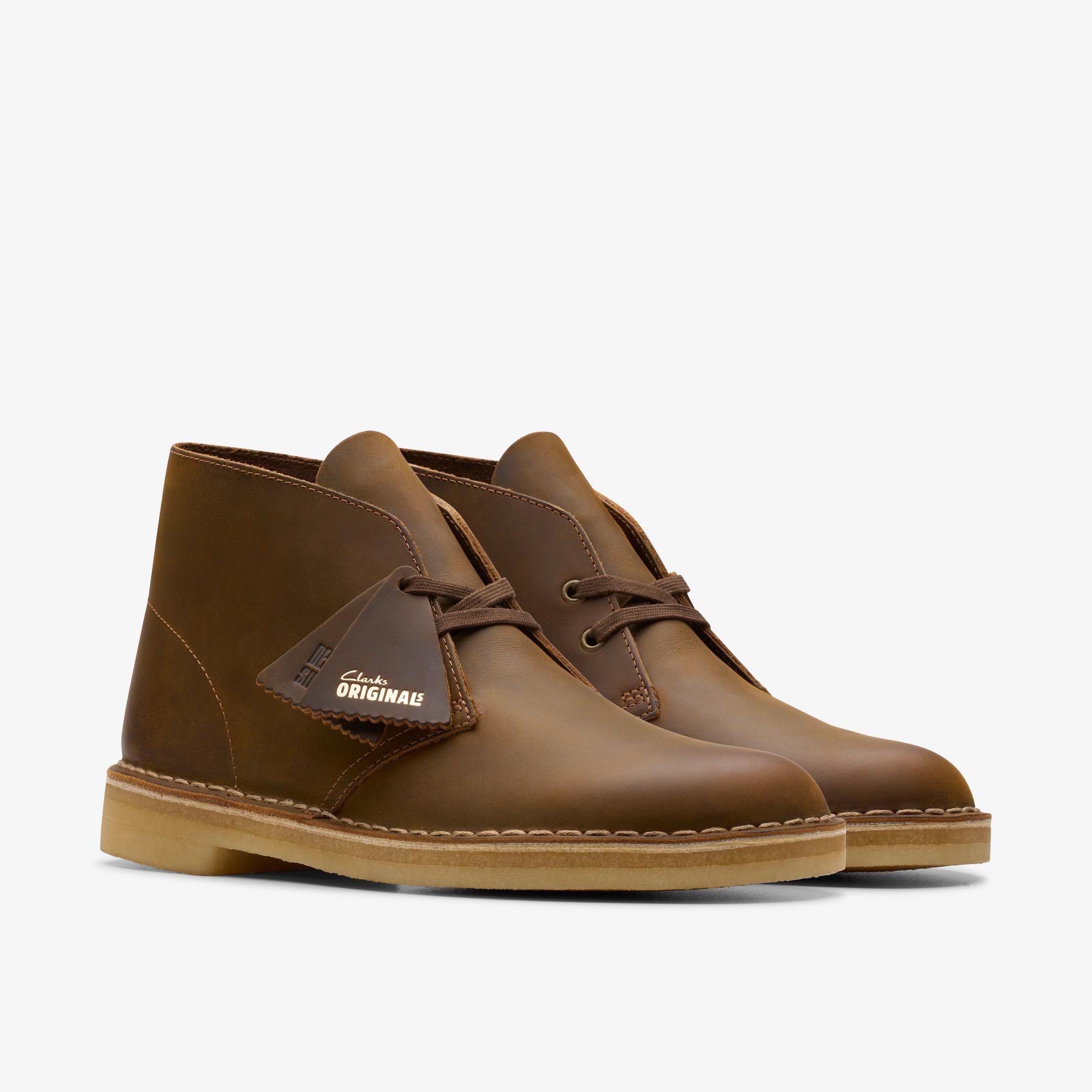 Clarks Men's Desert Boot in Beeswax Leather - Classic Chukka Boots for Men, Casual & Dressy Style - Perfect for Office, Travel & Everyday Wear