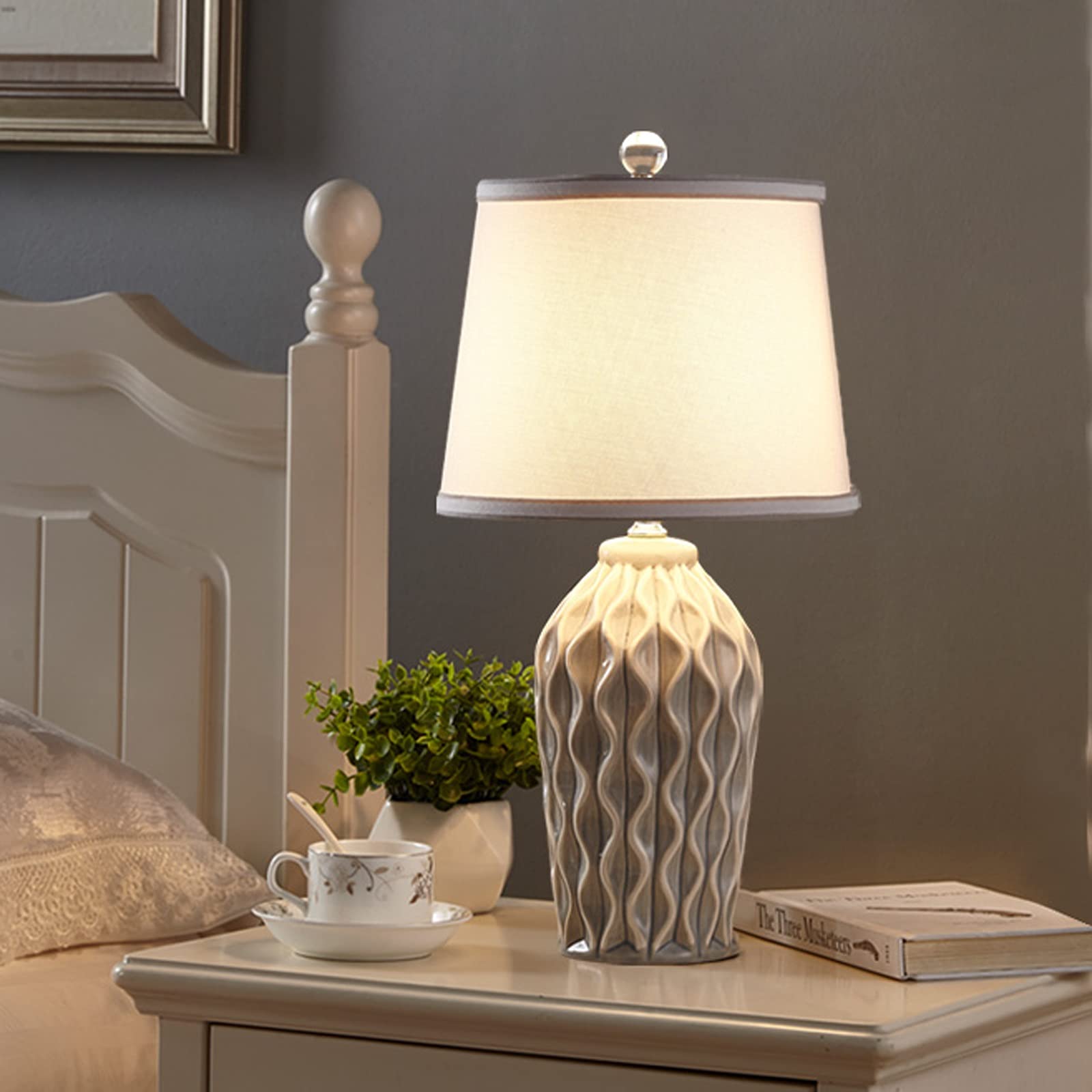 TOMYEUS Nordic Style Ceramic Bedside Lamp with Fabric Lampshade - 19.7