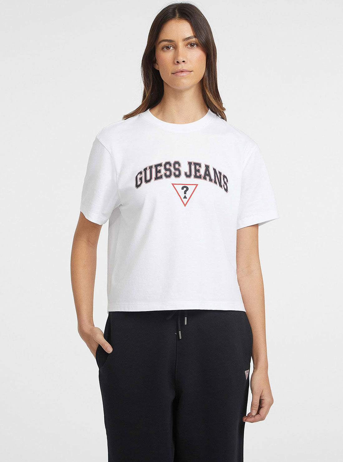 Guess Women's White Boxy Fit T-Shirt - Casual Short Sleeve Cotton Tee for Everyday Wear | Perfect for Street Style, Weekend Outfits & Layering