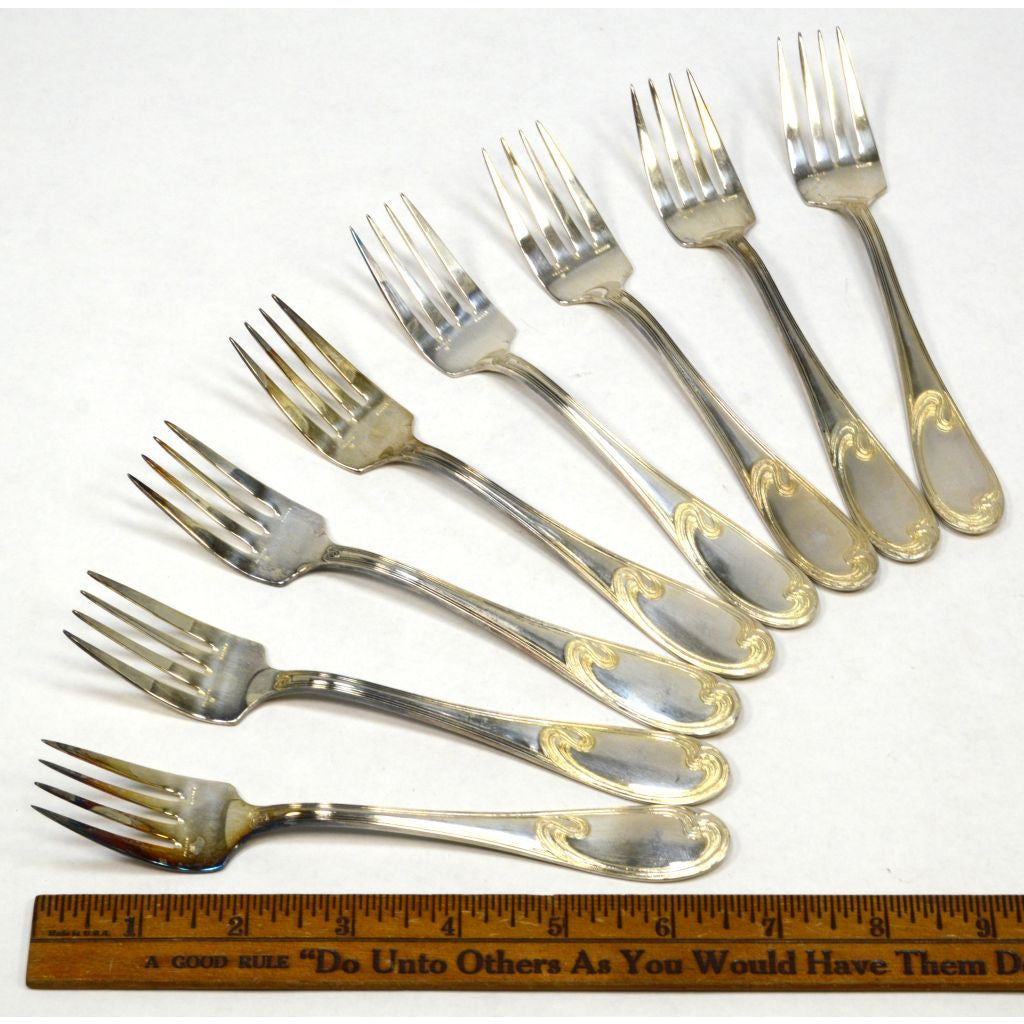 Vintage ERCUIS Silver Plated Flatware Set - 32 Pieces (8 Place Settings) with Elegant Wave Pattern - Perfect for Fine Dining, Wedding Gifts & Special Occasions