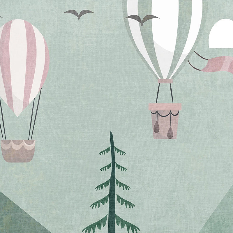 Green Forest Nursery Wallpaper with Air Balloons - Nature-Inspired Kids Room Decor for Baby & Toddler Bedrooms