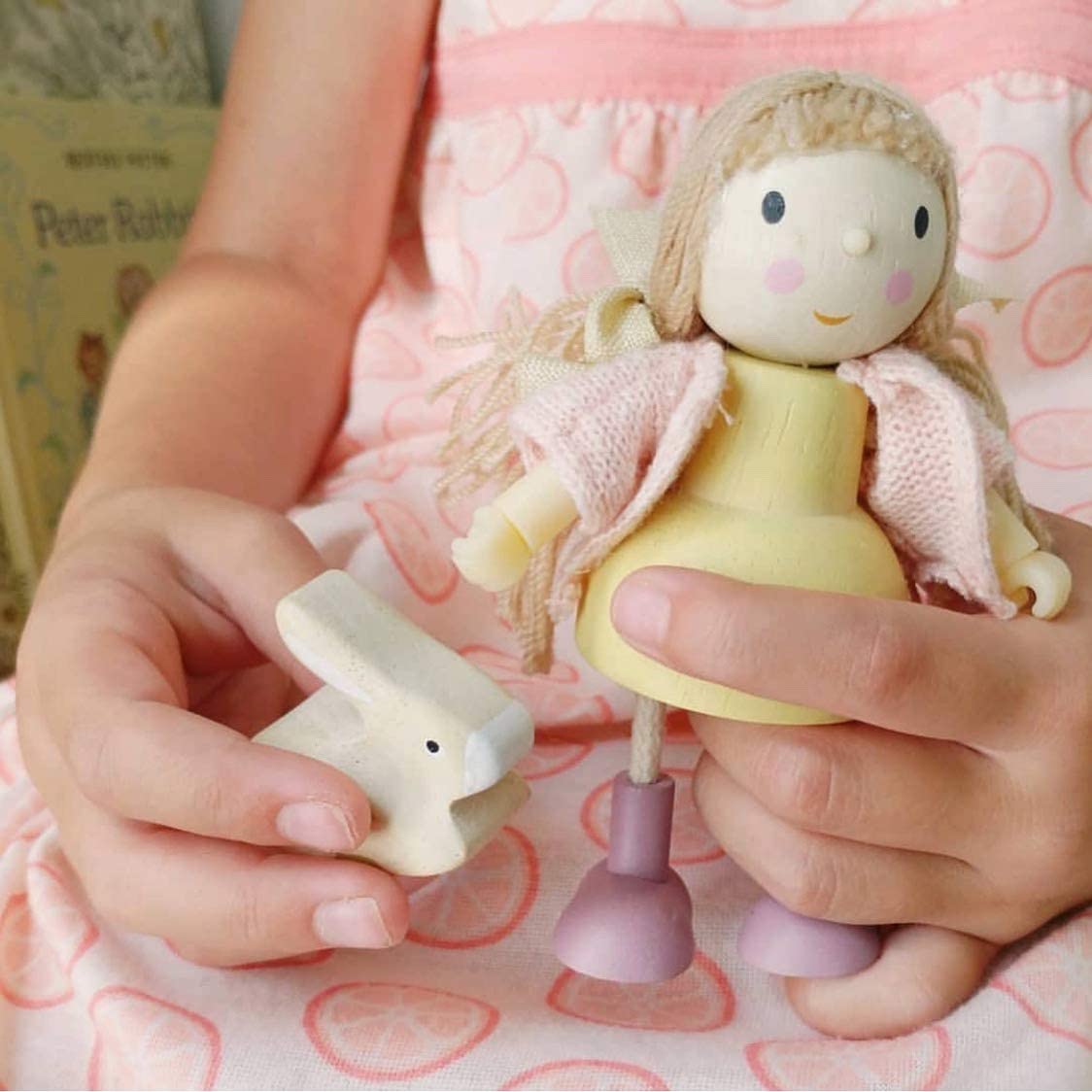 Amy Goodwood & Her Rabbit - Heartwarming Children's Book for Bedtime Stories & Family Reading | Perfect for Kids' Bookshelves & Gift Ideas