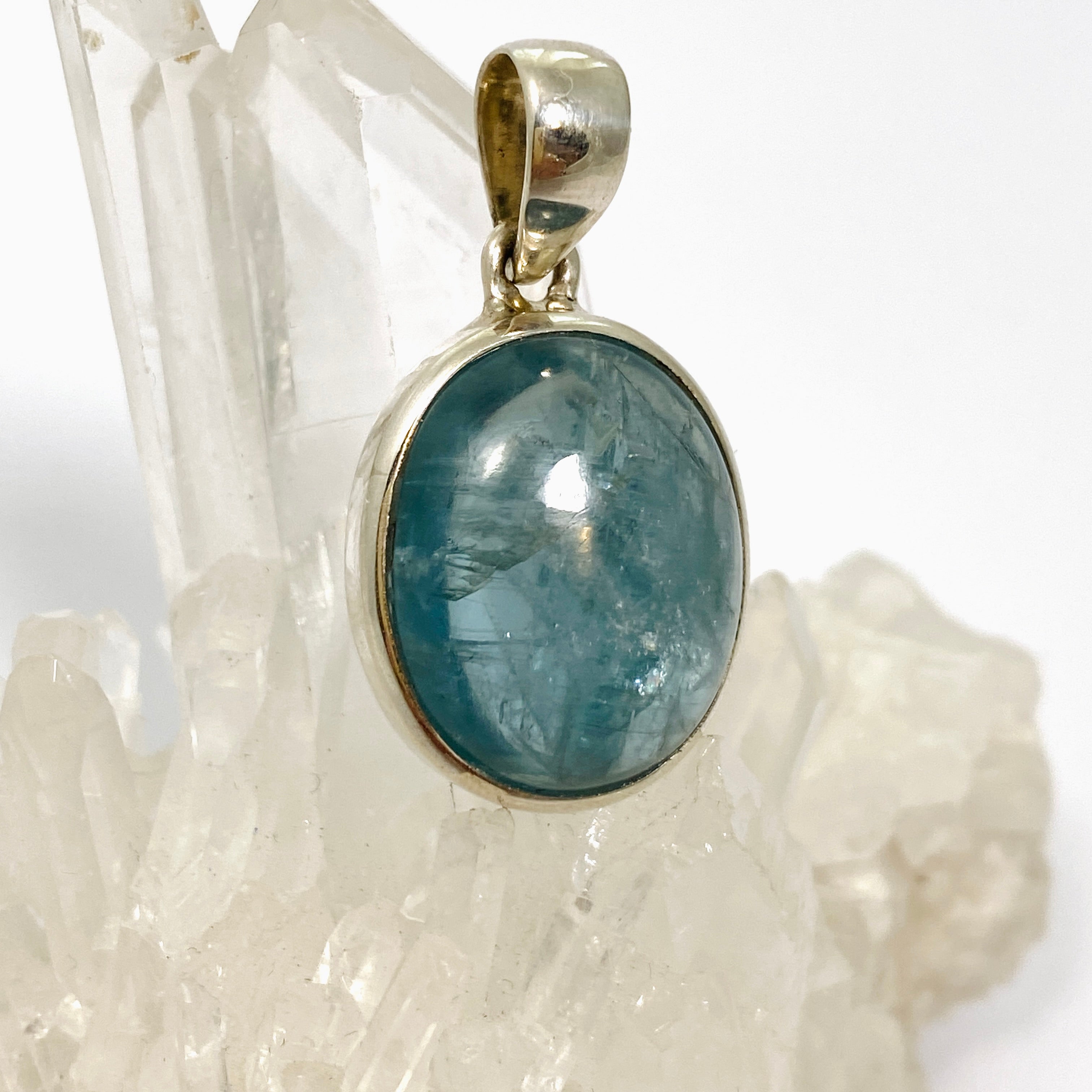 Natural Blue Green Kyanite Oval Cabochon Pendant Necklace - Handmade Gemstone Jewelry for Women - Perfect for Meditation, Healing & Spiritual Energy Work