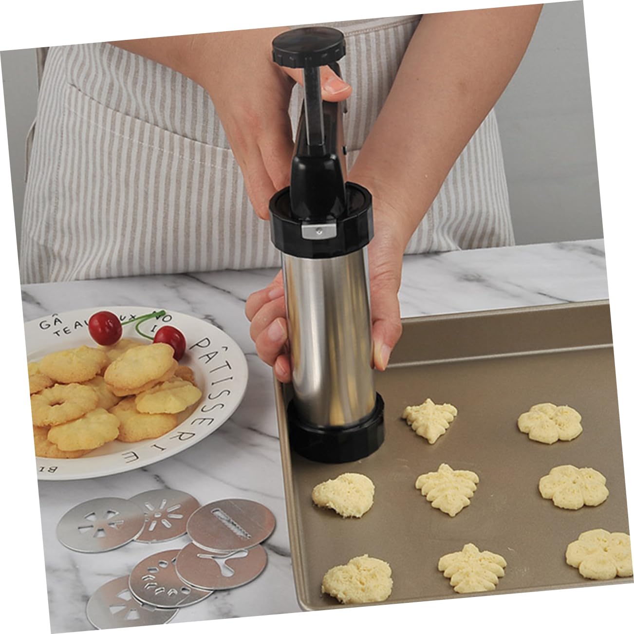 Uonlytech Stainless Steel Cookie Press Kit - Manual Churros Maker, Biscuit & Spritz Cookie Press for Sugarcraft - Perfect for Baking Cookies, Churros, and Pastries at Home
