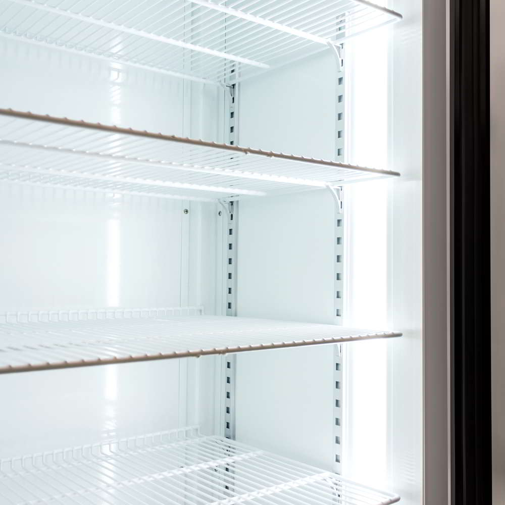 420L Single Door Upright Commercial Display Refrigerator with Glass Door - Perfect for Restaurants, Convenience Stores & Retail Merchandising