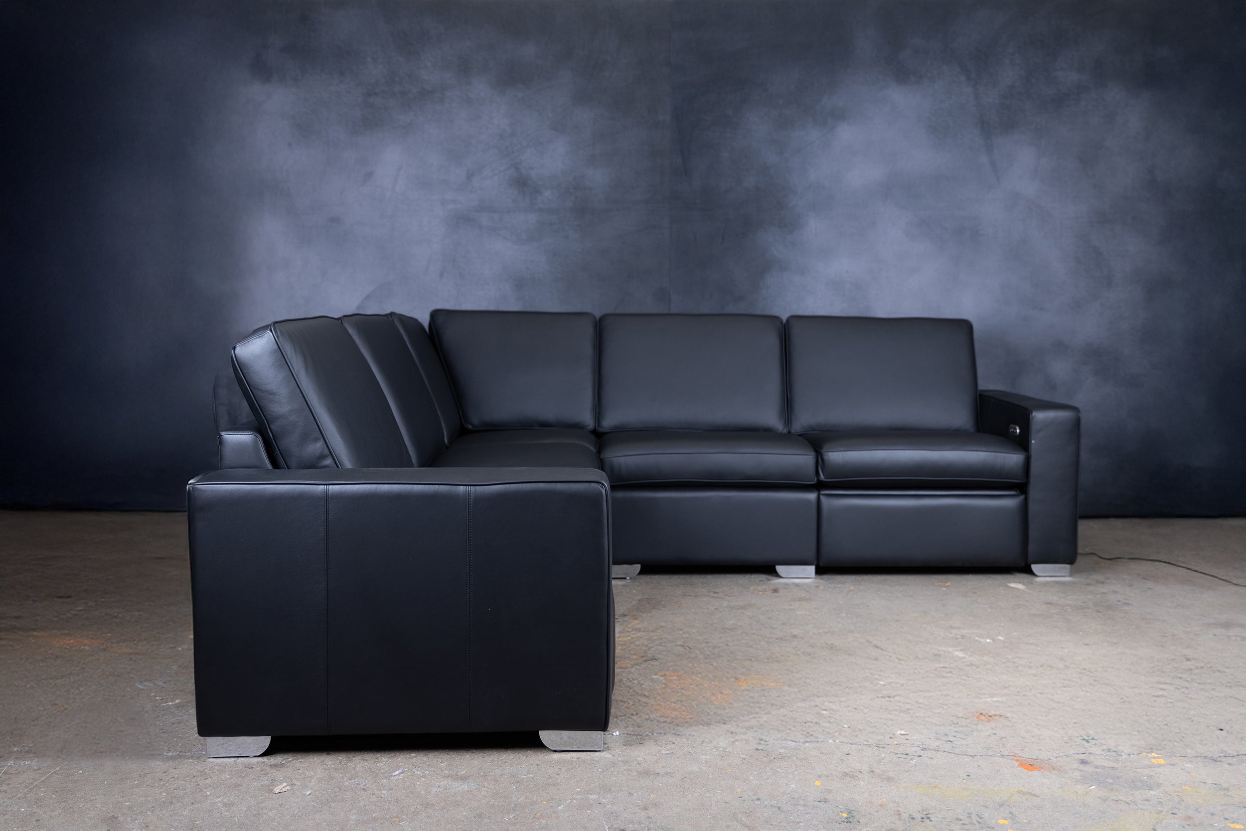 SATURN MOTION RECLINER SECTIONAL SOFA - Modern Power Reclining Living Room Furniture for Home Theater & Family Relaxation