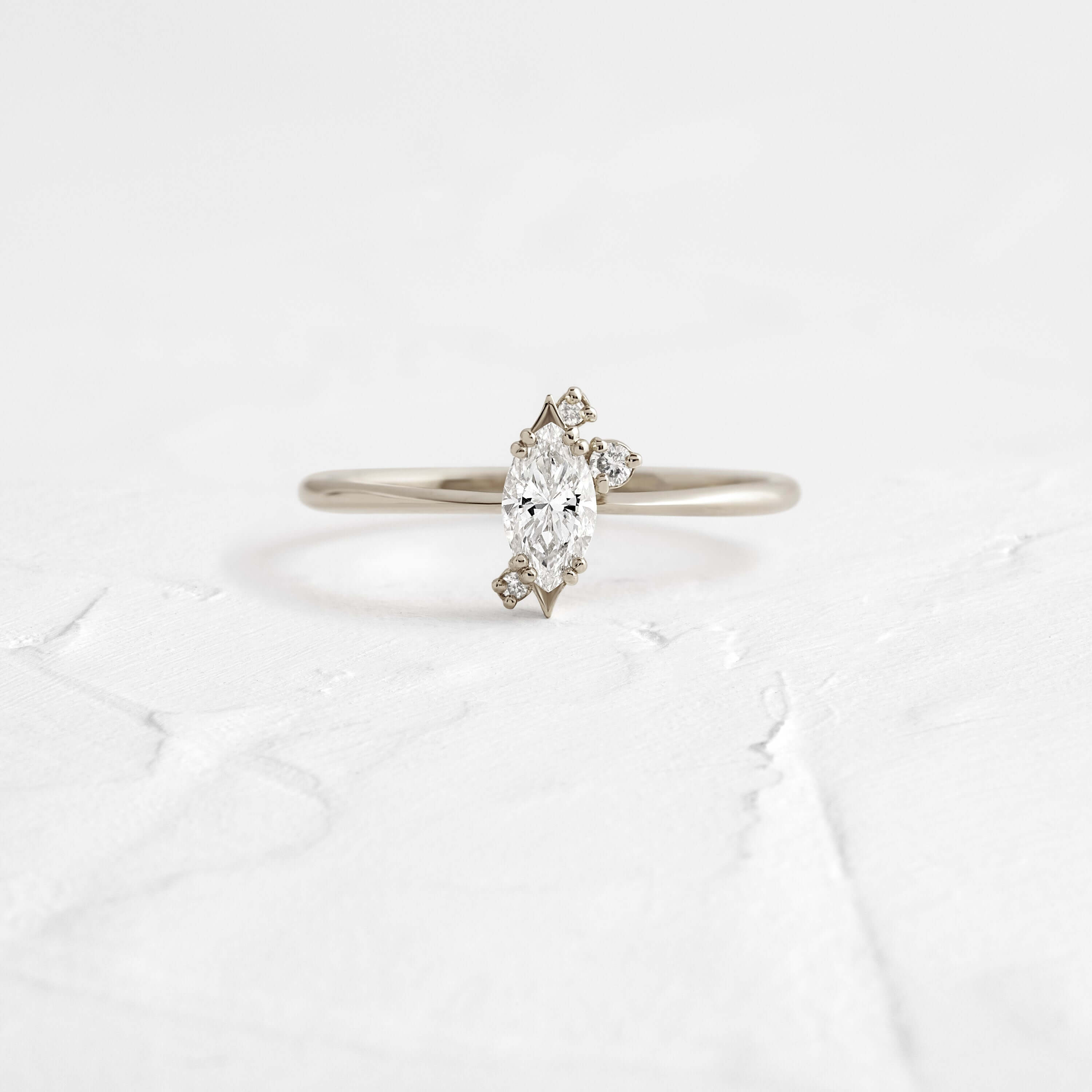 Exquisite Diamond Ember Ring for Women - 14K Gold Wedding Engagement Band - Perfect for Valentine's Day, Anniversary & Romantic Occasions