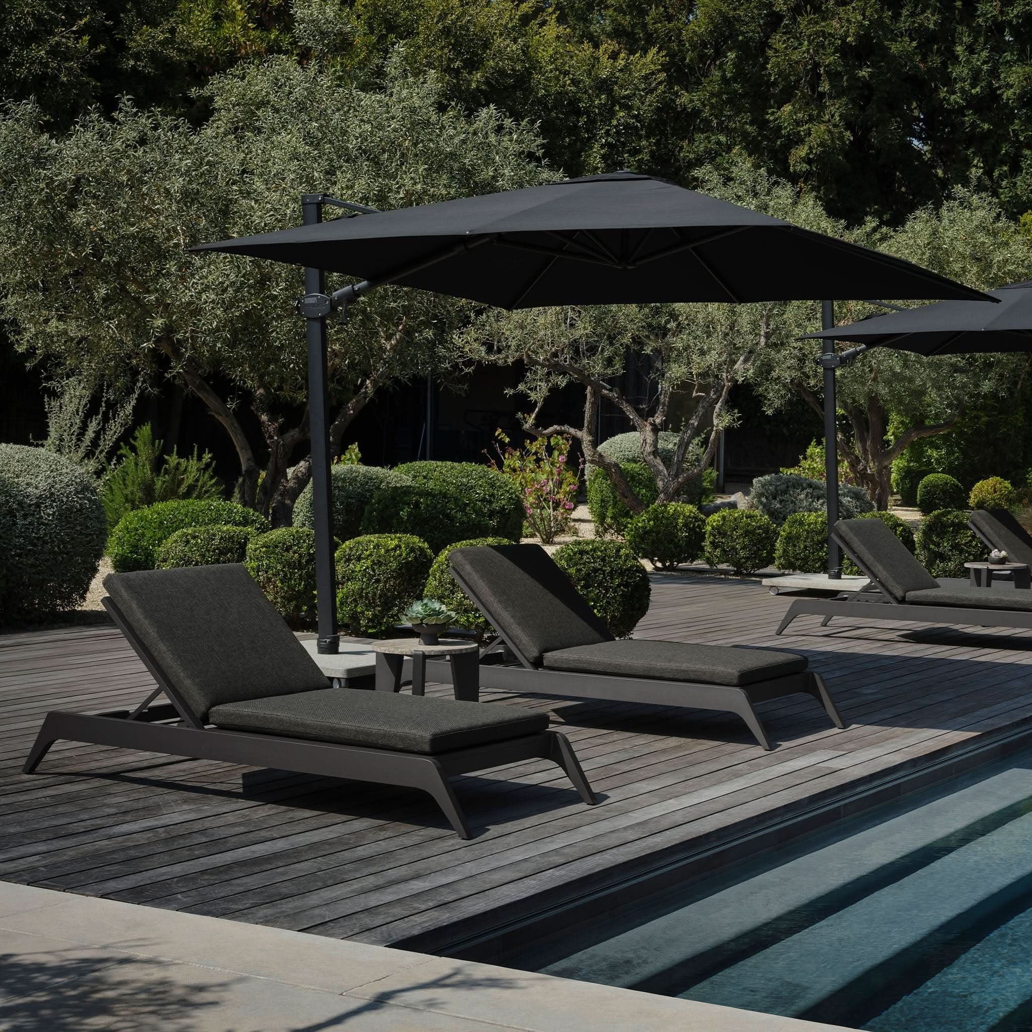 MLB Aluminum Round Side Table - Lightweight Outdoor Patio Furniture for Pool, Garden, and Deck Use