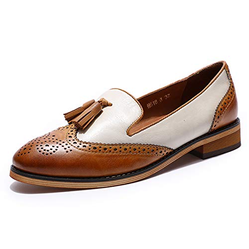 Brown-offwhite