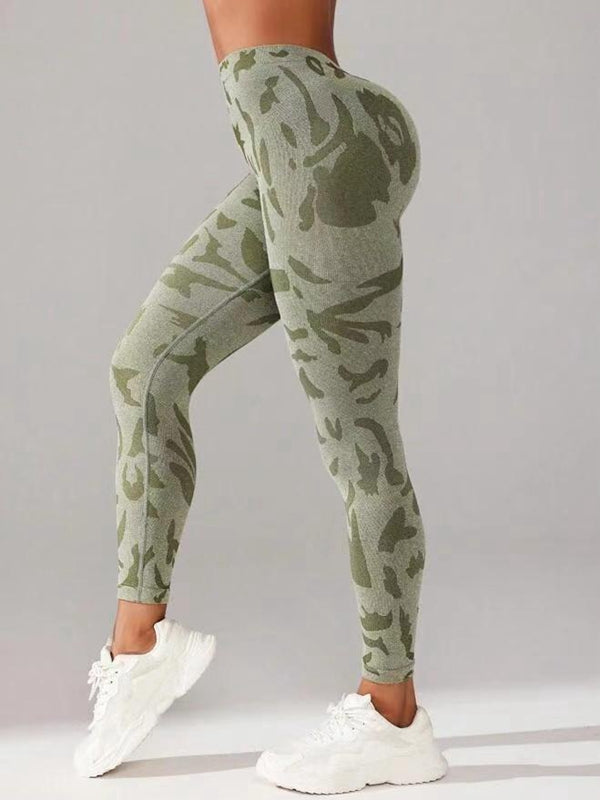 ZASUWA Women's Sexy Camouflage Print High-Waisted Yoga Pants - Deep V Back & Scrunch Butt Lifting Leggings for Workout, Gym & Casual Wear
