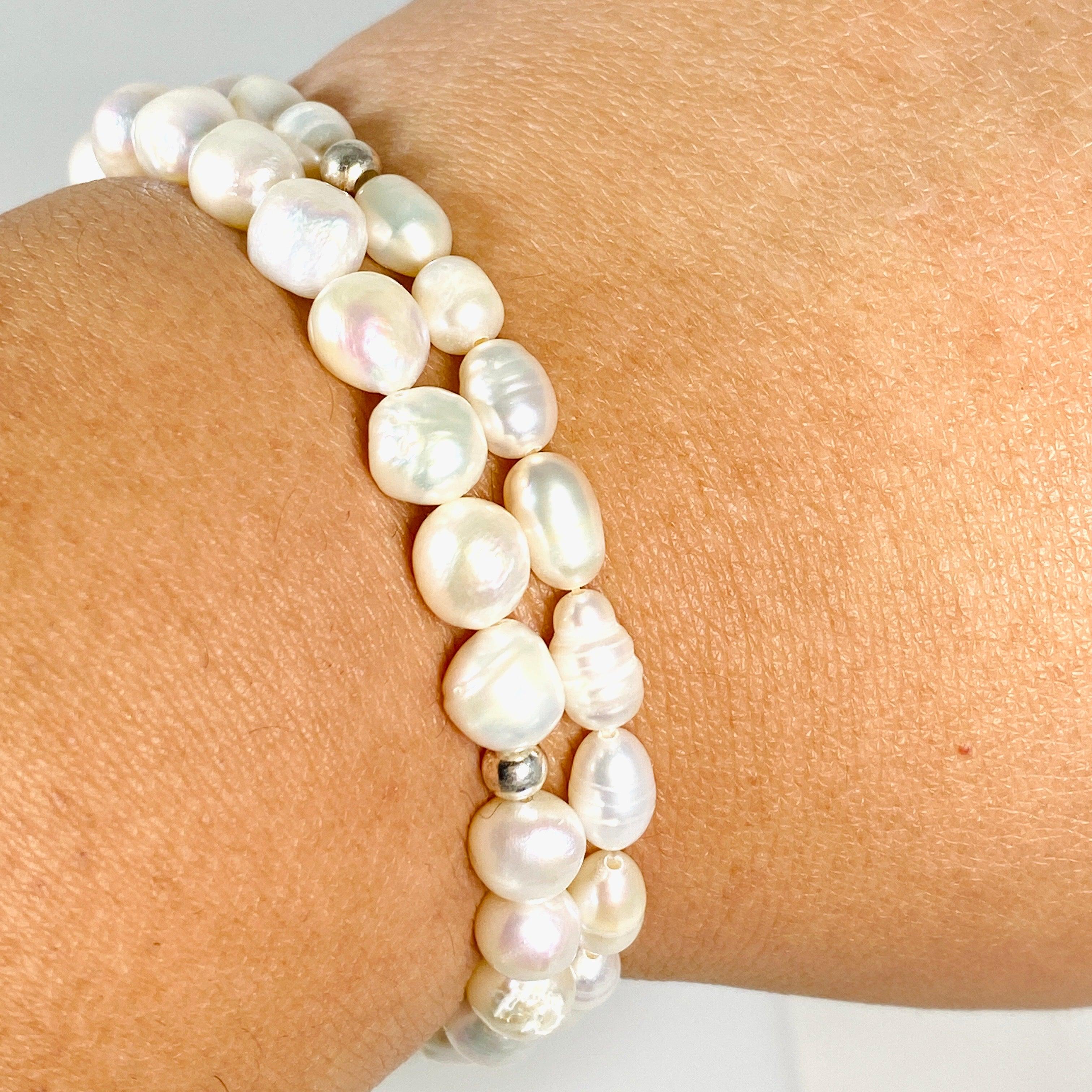 Elegant Pearl Bracelet for Women - Classic & Timeless Jewelry Gift for Her - Perfect for Weddings, Parties & Everyday Wear