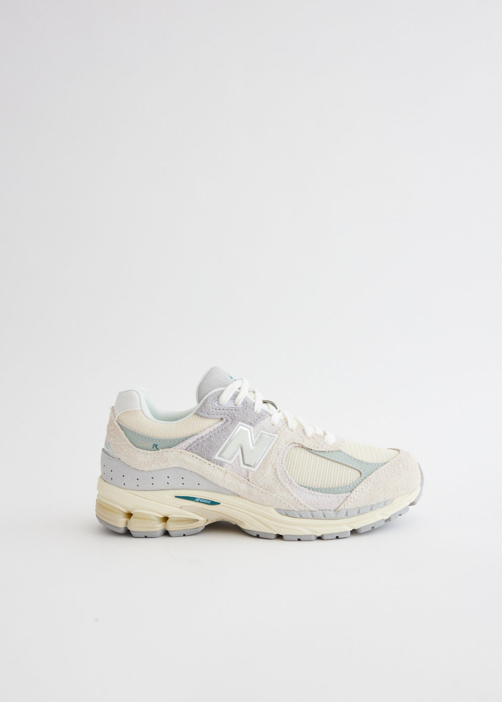 New Balance 2002R 'Linen' Retro Running Shoes - Men's Lightweight Comfortable Sneakers for Casual Wear, Gym & Street Style Fashion