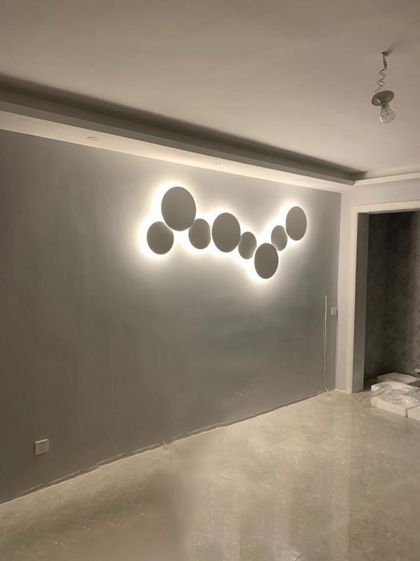 Modern Geometric Disc Wall Lamp - Sleek LED Sconce Lighting for Bedroom, Living Room & Hallway - Energy Efficient Home Decor Light Fixture