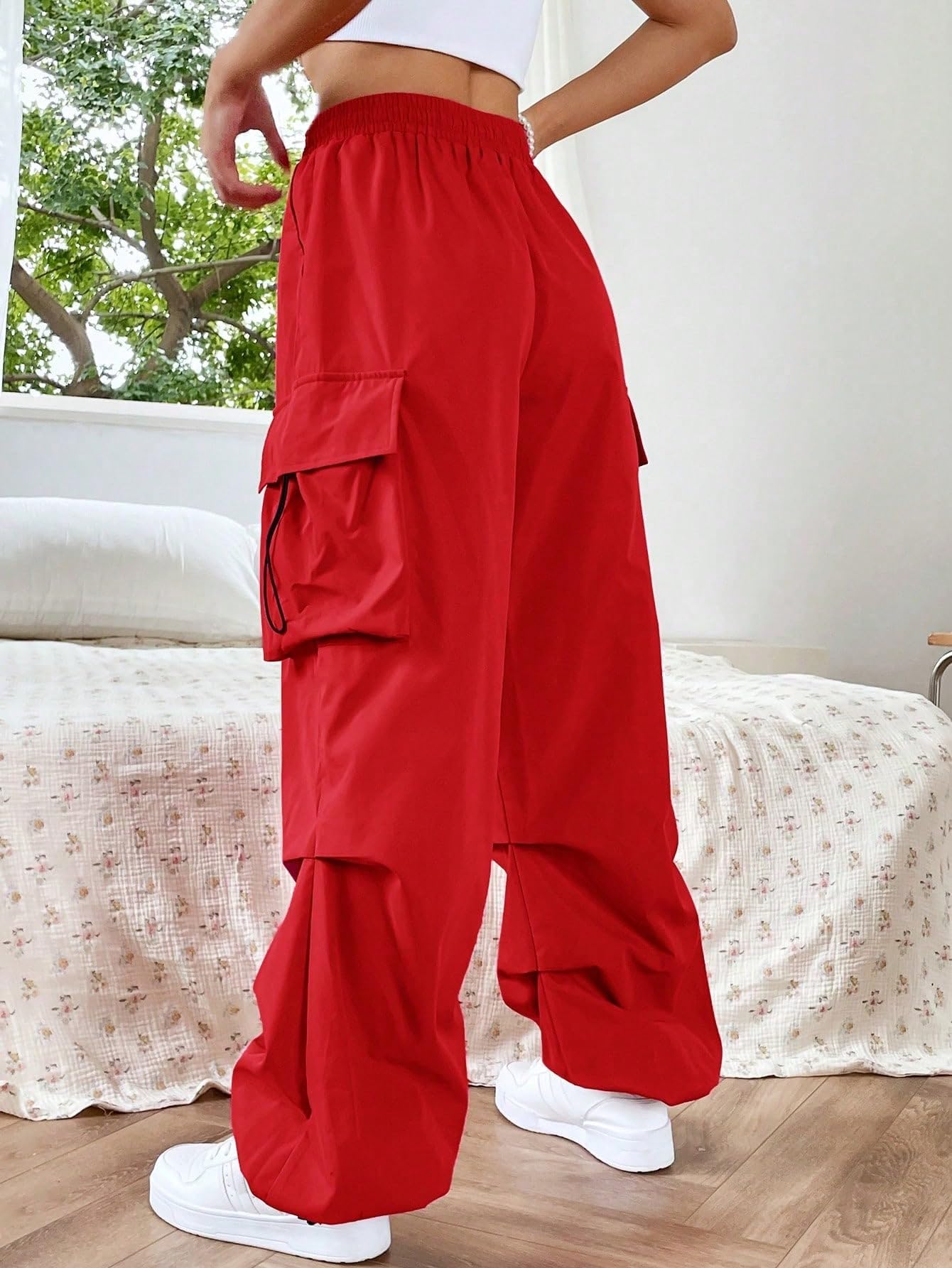 SweatyRocks Women's Casual Cargo Pants with Elastic Waist & Drawstring - Loose Fit Flap Pocket Trousers for Outdoor, Travel & Everyday Wear