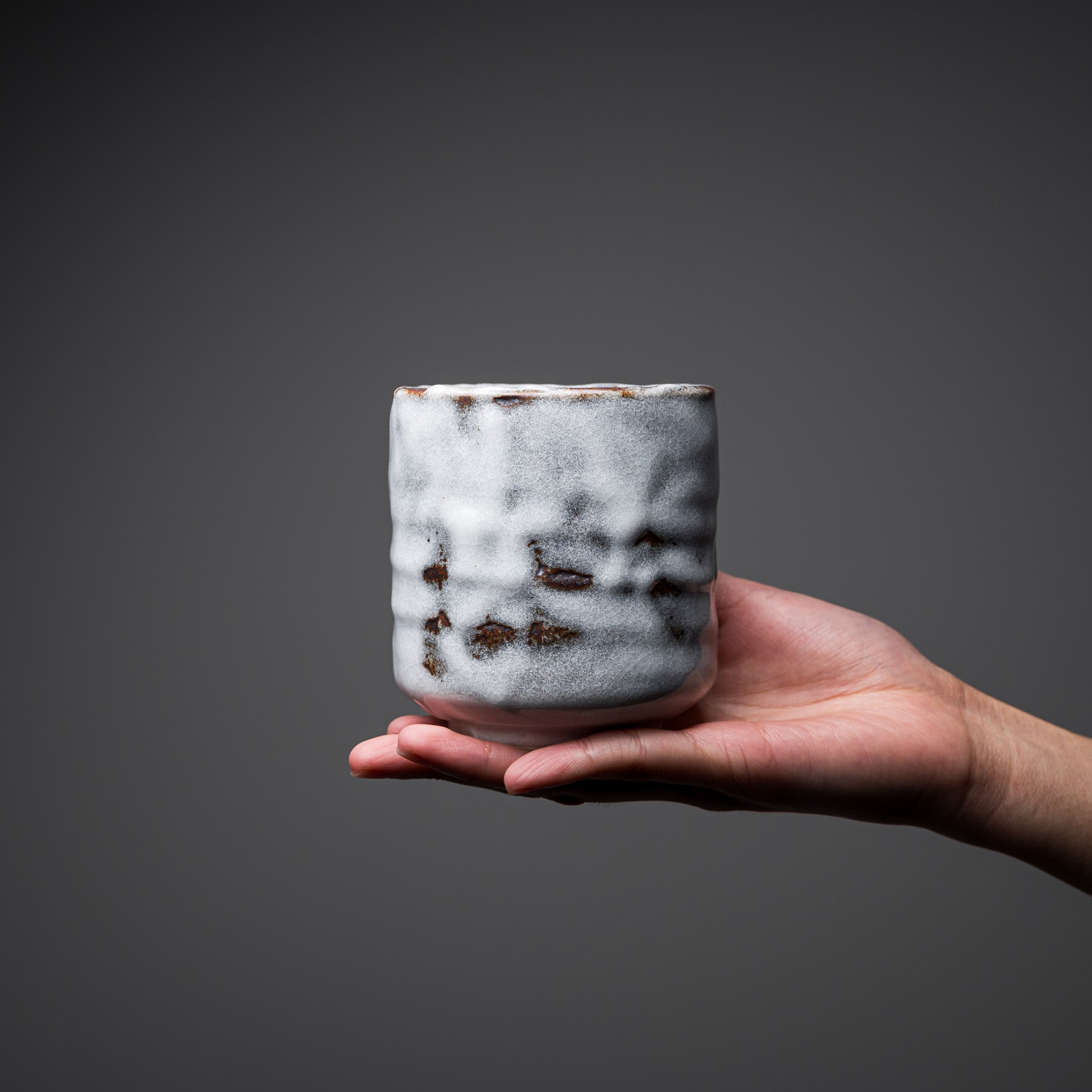 Handmade Mino Ware Yunomi Teacup - Traditional Japanese Ceramic Tea Cup by Onishino - Perfect for Matcha, Green Tea & Daily Use