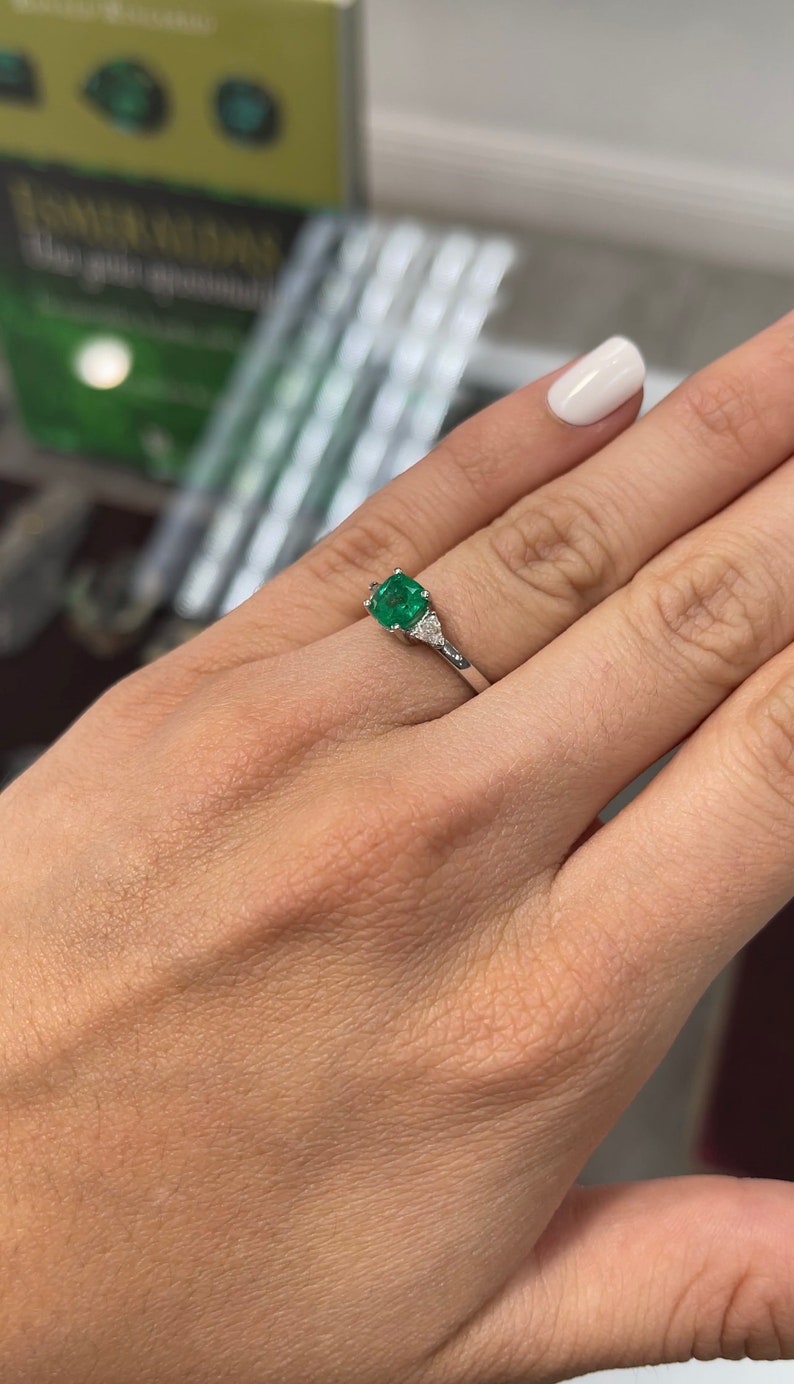 1.48tcw 18K Gold Colombian Emerald Cushion Cut Three Stone Diamond Engagement Ring - Perfect for Wedding, Proposal & Anniversary Gifts