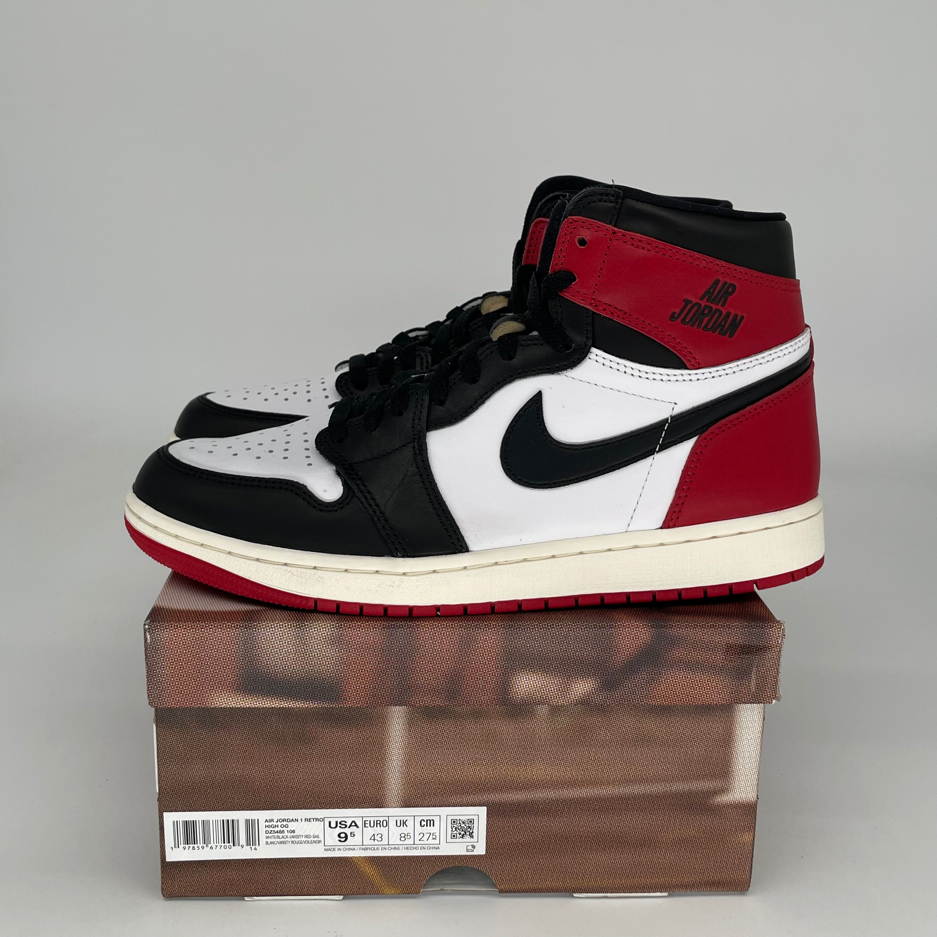 AIR JORDAN 1 Black Toe Reimagined Sneakers - Men's Size 9.5 (DZ5485-106) - Retro Basketball Shoes for Streetwear & Casual Outfits