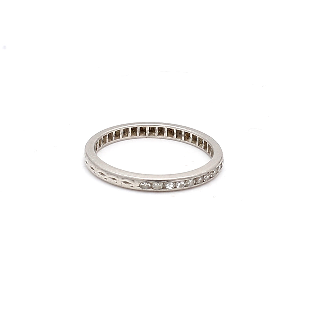 0.06 Carat Round Brilliant I SI1 Diamond Platinum Wedding Band Ring - Elegant Engagement & Anniversary Jewelry Gift for Women