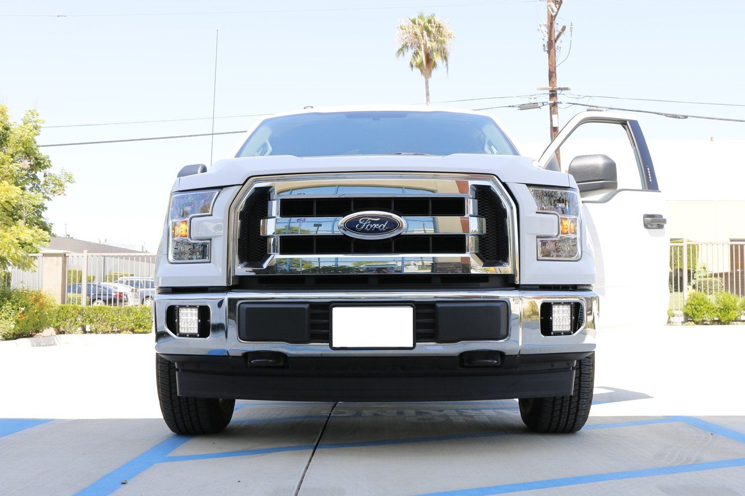 100W LED Fog Lights with Combination Beam & Hyperspot - Compatible with 2015-2017 Ford F150 - Includes Mounting Bracket - Durable Off-Road Lighting for Trucks, SUVs & Jeeps - Perfect for Night Driving, Foggy Conditions & Off-Road Adventures