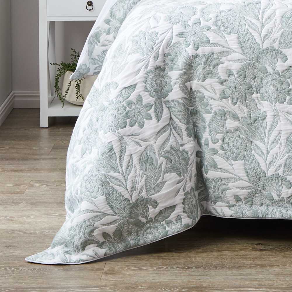 Hayman Mist Quilt Cover Set - Queen Size Bedding, Soft & Breathable Cotton Duvet Cover with Envelope Closure | Perfect for Master Bedroom, Guest Room & Cozy Home Decor