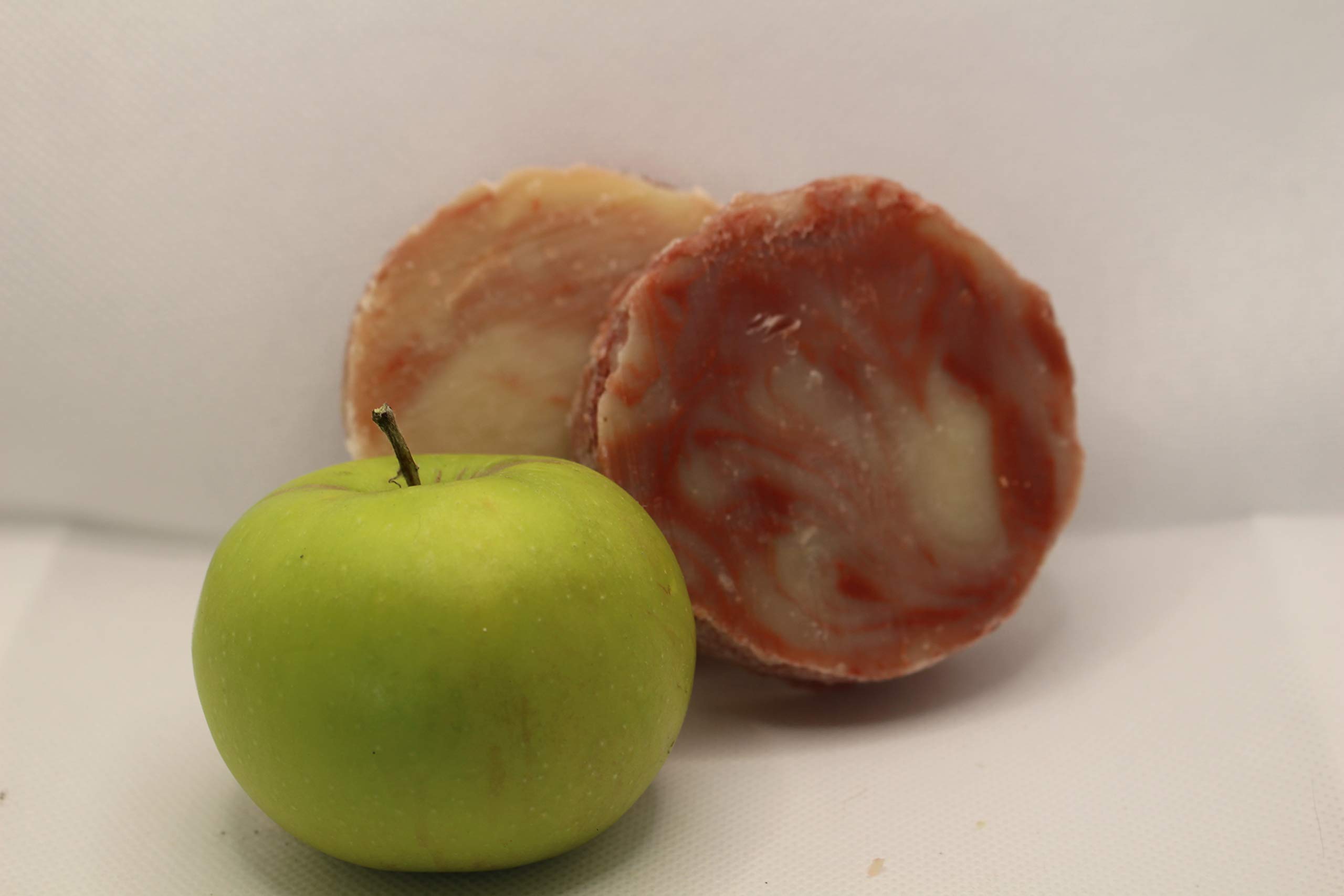 Apple Cinnamon Soap Bar - Natural Handmade Glycerin Soap for Moisturizing & Exfoliating - Perfect for Dry Skin Care, Gift Sets & Spa Day at Home