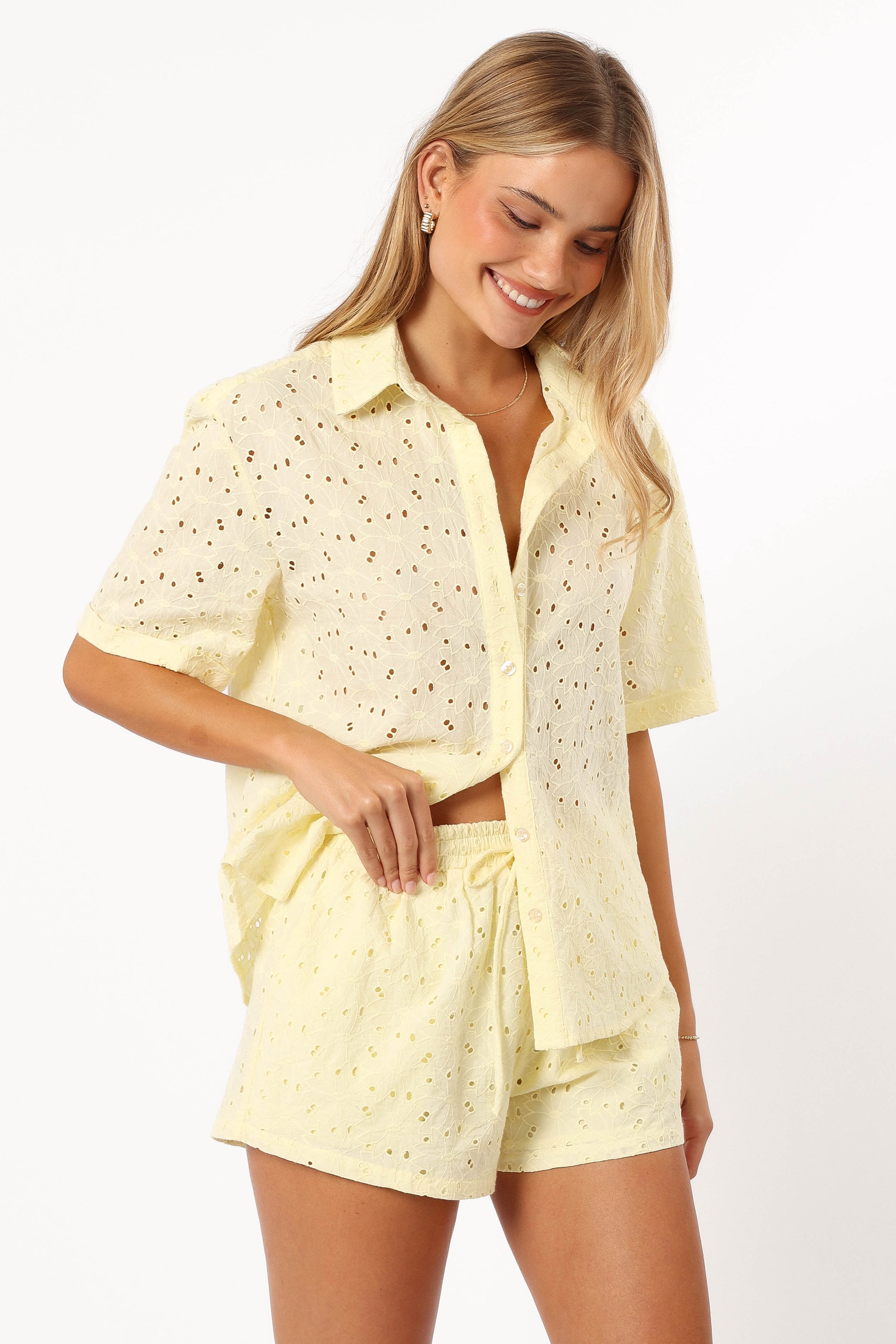 Dazie Short Sleeve Lemon Print T-Shirt - Women's Casual Summer Top for Outdoors, Travel & Everyday Wear