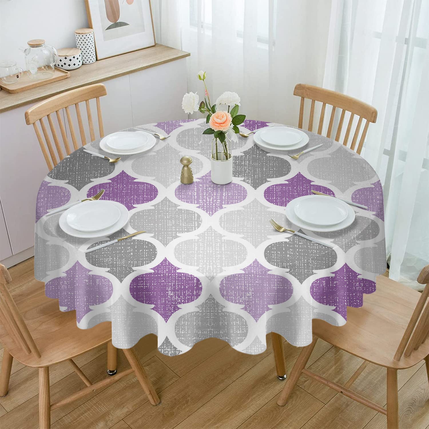 Bingigo 60 Inch Round Tablecloth - Geometric Morocco Quatrefoil Lattice Design in Purple & Grey - Washable, Wrinkle-Resistant, Waterproof Dining Table Cover for Kitchen, Picnic, Camping, Graduation Party & Home Decor
