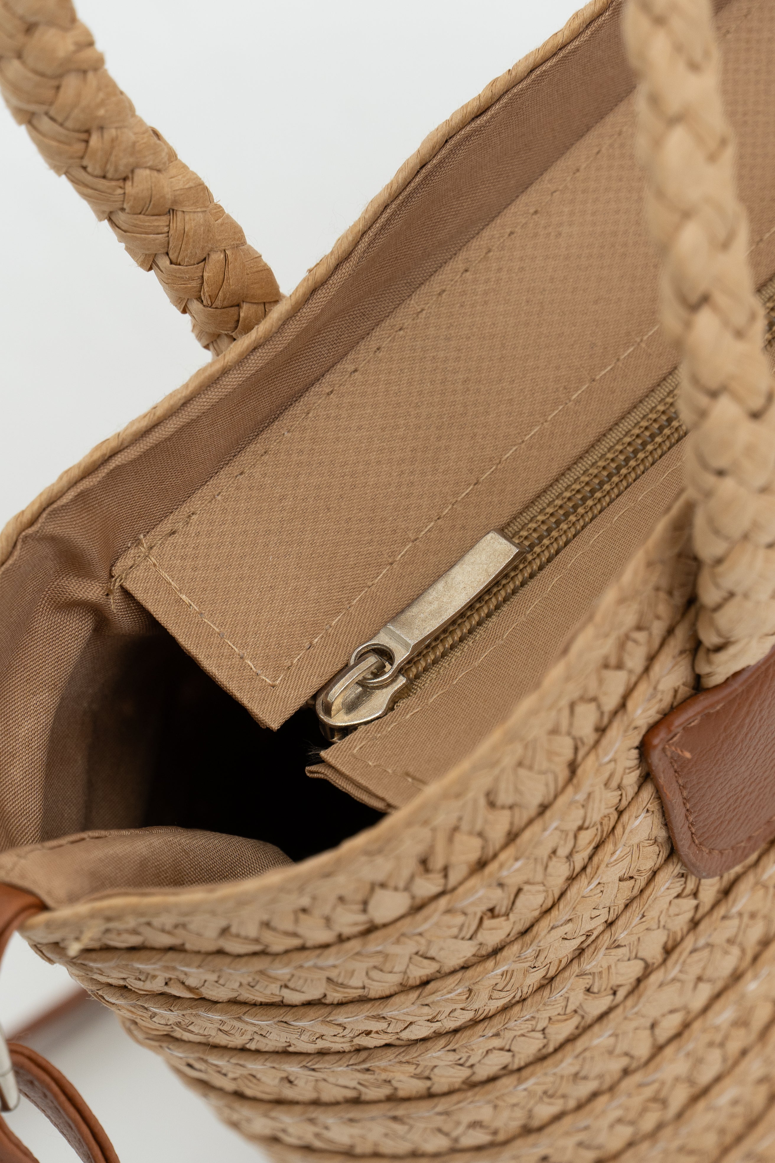Natural Summer Handbag for Women - Lightweight & Stylish Beach Tote - Perfect for Vacation, Travel, and Outdoor Activities