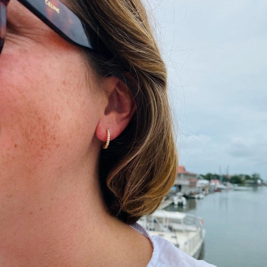 Goldbug Collection Lowcountry Firefly Huggie Hoop Earrings - Dainty Gold Huggie Hoops for Women, Perfect for Everyday Wear & Special Occasions