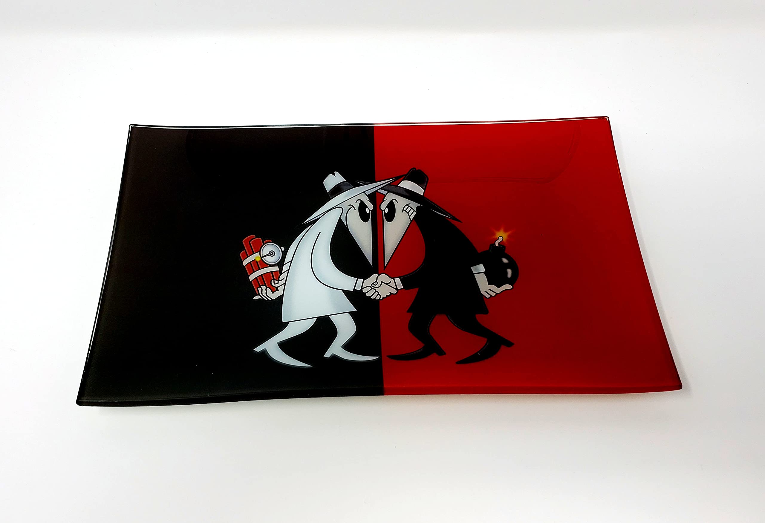 Shatter-Resistant Glass Rolling Tray - Decorative Collectible Tray with High-Resolution Spy vs Spy Design - Perfect for Smoking Accessories, Gift Ideas & Home Decor