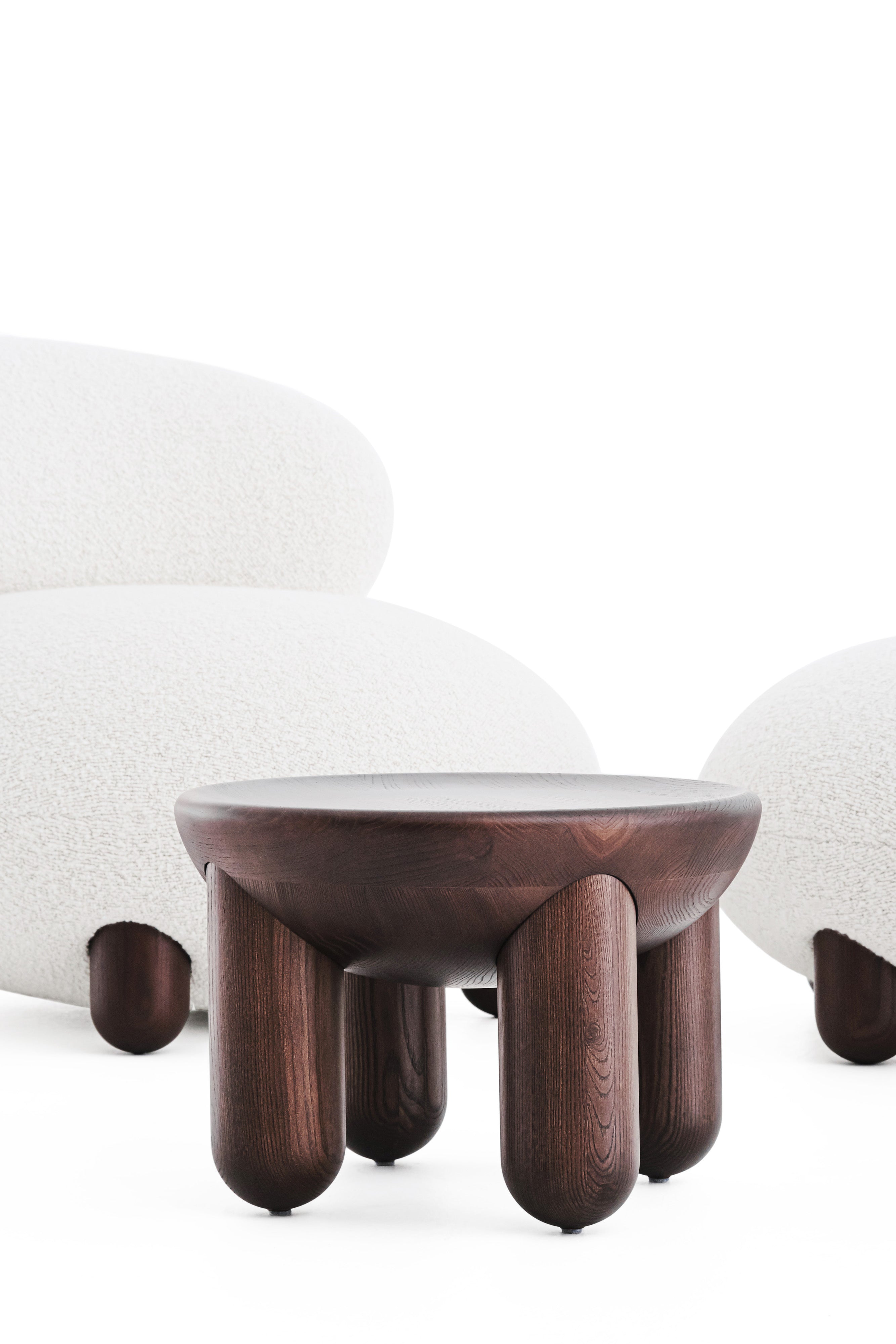 Noom Freyja Modern Coffee Table - Mid-Century Design Living Room Furniture for Small Spaces | Perfect for Apartments, Condos & Cozy Homes