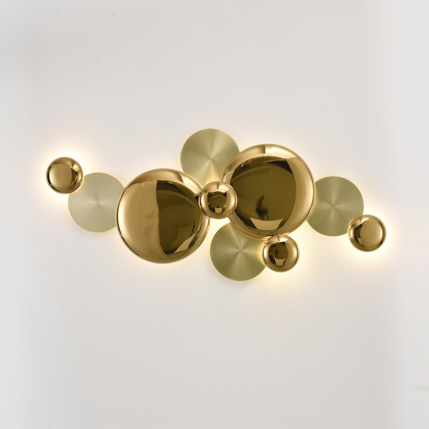 Golden Family Wall Light - Elegant Home Decor Lighting for Living Room, Bedroom & Hallway - Perfect for Indoor Wall Mounting & Ambient Illumination