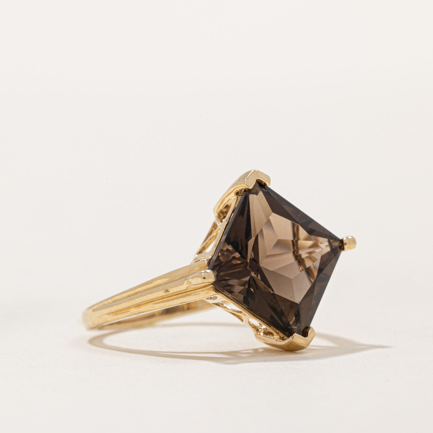 5.50ct Smoky Quartz Cocktail Ring - Size 7.25 - Elegant Statement Jewelry for Evening Parties & Special Occasions