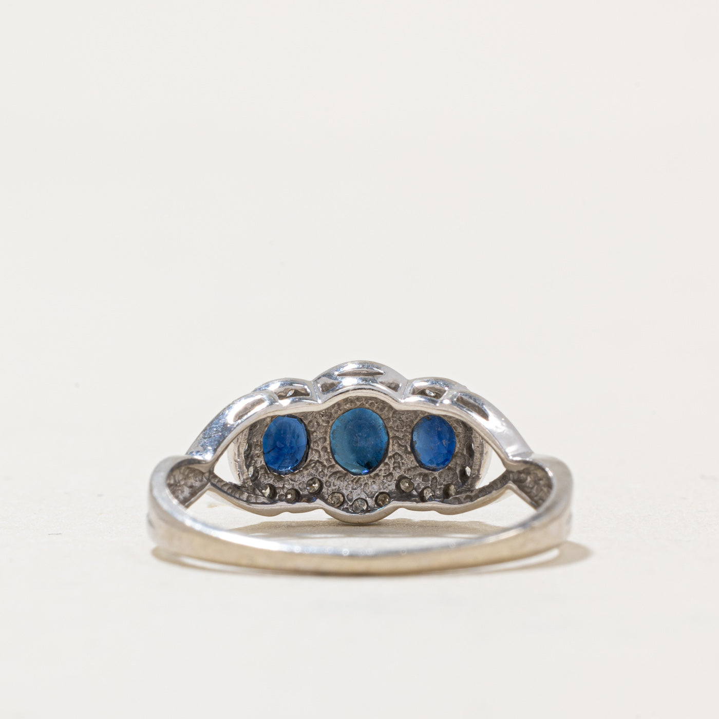 Exquisite 0.70ctw Sapphire & Diamond Ring with 0.07ctw Side Stones - Size 6.5 | Elegant Blue Gemstone Engagement Ring for Women | Perfect for Proposals, Anniversaries & Special Occasions