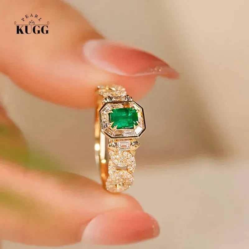 18K Yellow Gold Emerald and Diamond Engagement Ring for Women - Luxury Wedding Jewelry with Shiny Design - Perfect for Proposals, Anniversaries, and Special Occasions