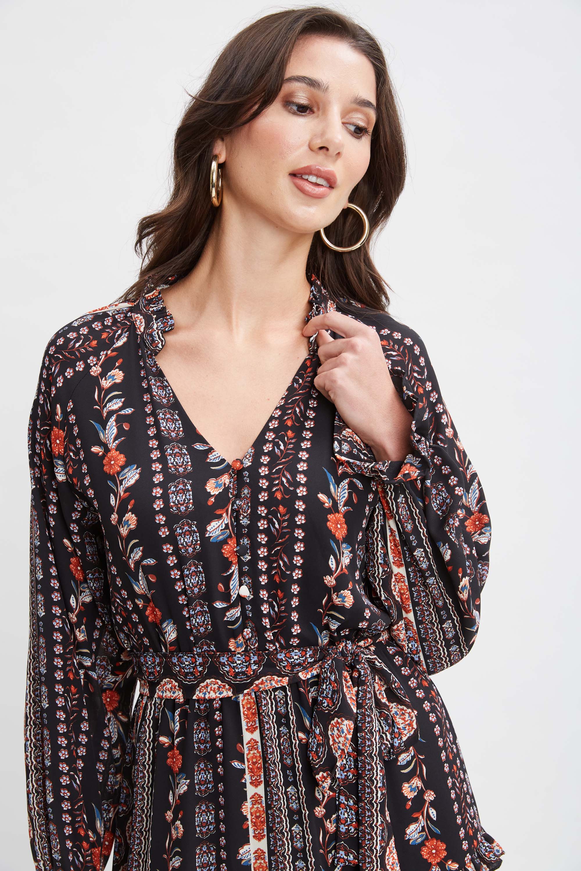 Tahari Women's Floral Tiered Garden Dress for Summer - Elegant Casual & Party Wear for Outdoor Events, Weddings & Brunch
