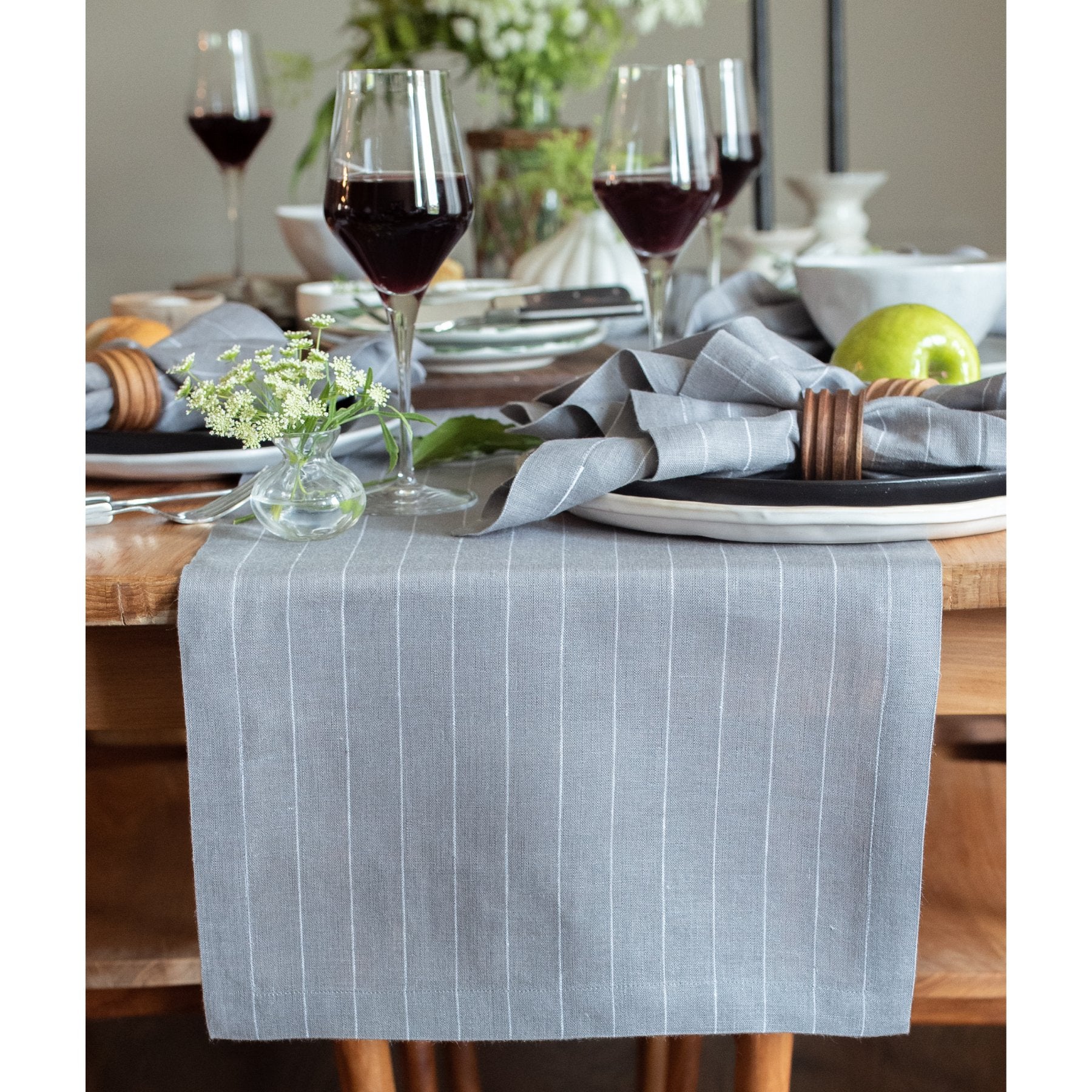 Elegant Pinstripe Table Runner - Premium Linen Dining Table Decor for Weddings, Parties & Holiday Gatherings - Perfect for Formal & Casual Dining Settings