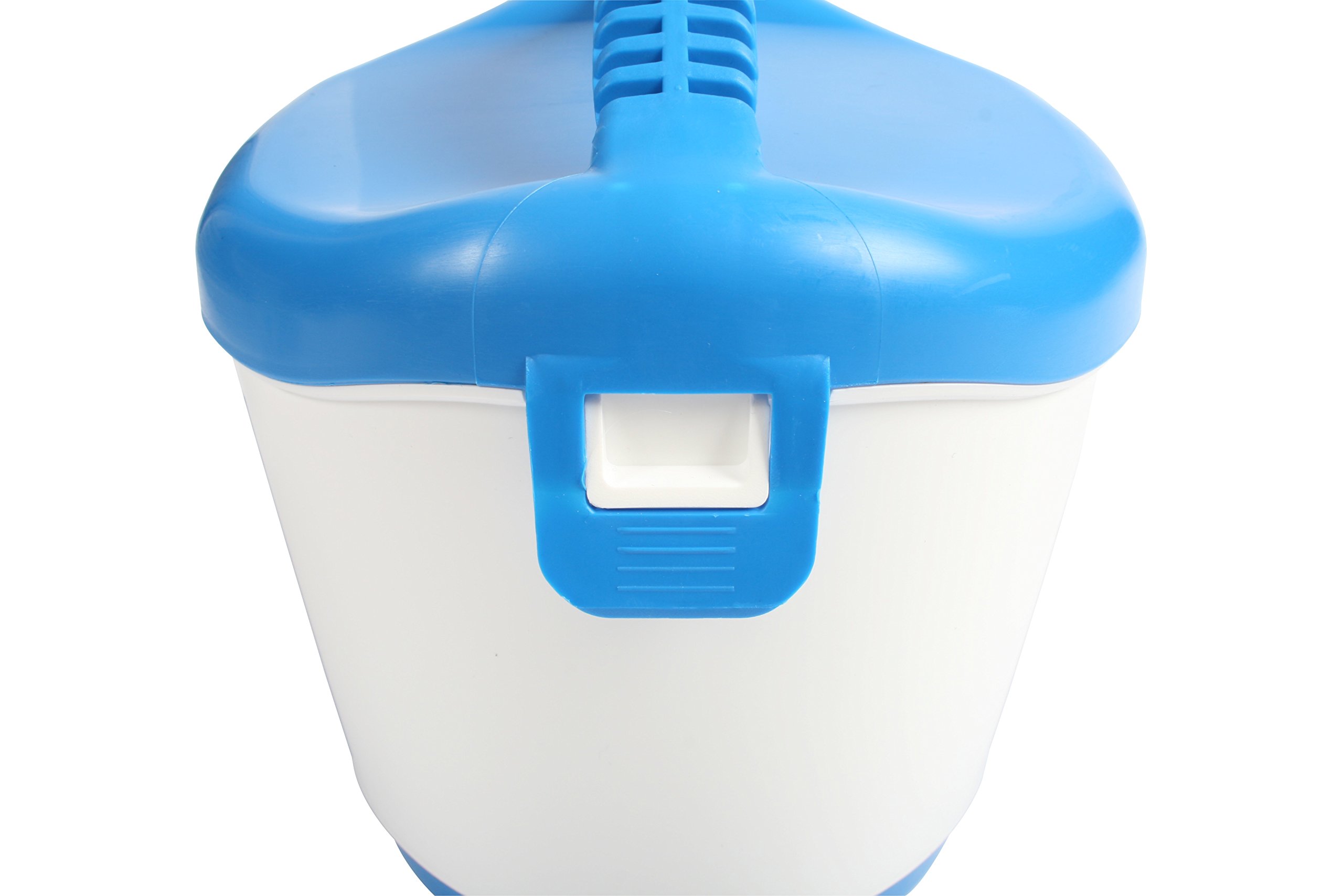 Cen-Tec Systems 70705 Twist and Thaw Winter Salt Dispenser - Heavy Duty Ice Melter Spreader for Driveways, Sidewalks & Parking Lots - Easy-Pour Design for Snow Removal & Winter Safety