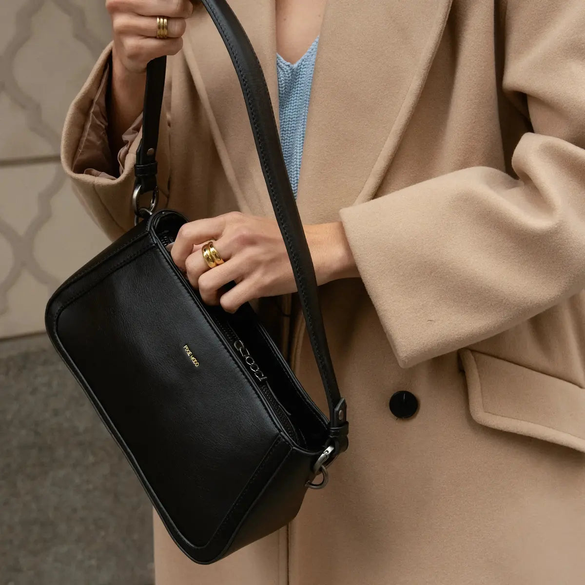 Eleanor Women's Shoulder Bag - Stylish Crossbody Purse for Everyday Use, Work & Travel | Durable & Fashionable Handbag with Adjustable Strap