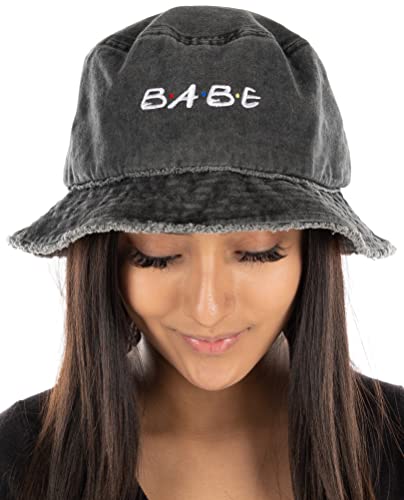 B.a.b.e - Black