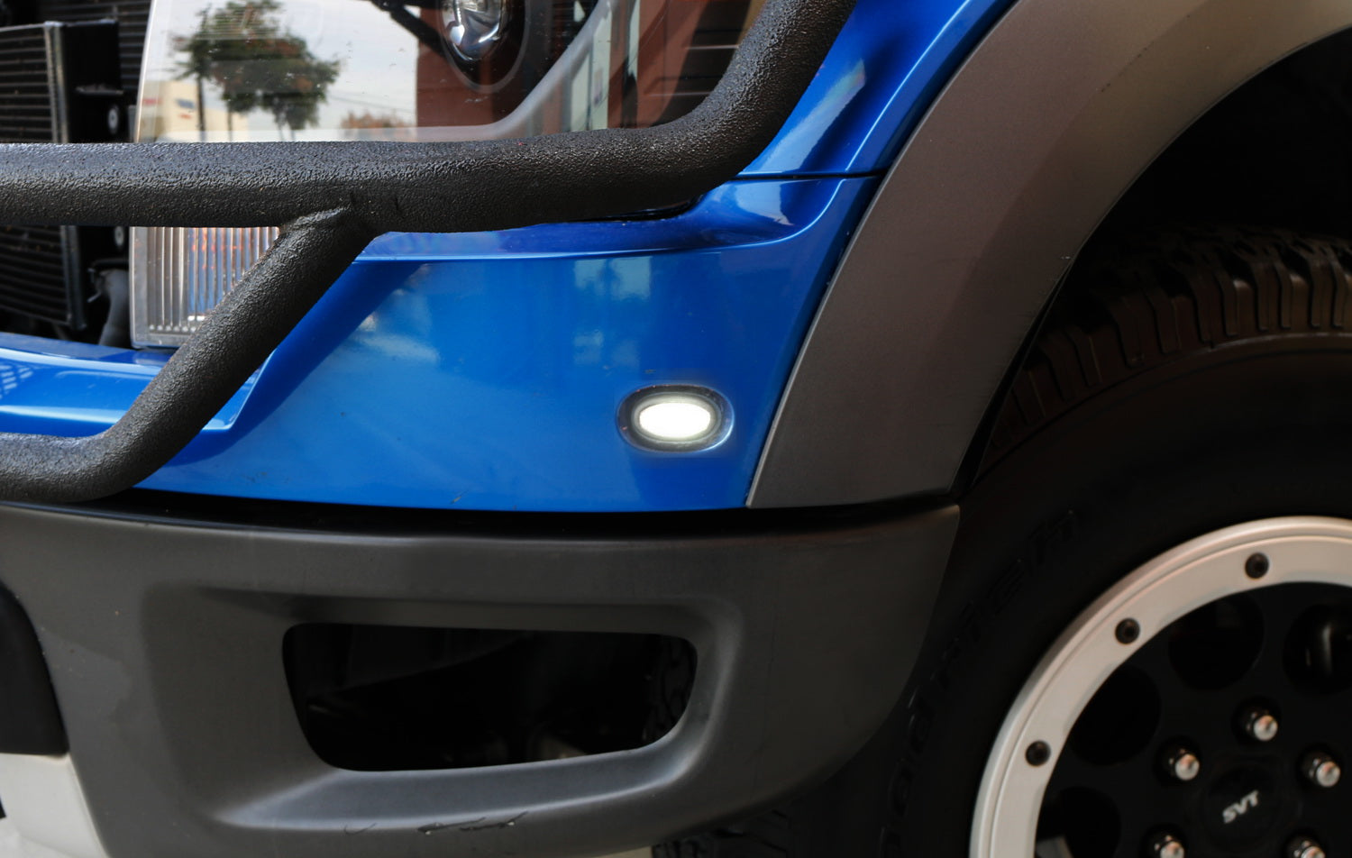 Clear Lens 12 SMD White LED Bumper Fender Flare Sidemarker Lights for Ford Raptor - Enhanced Visibility & Style for Off-Road Adventures & Night Driving